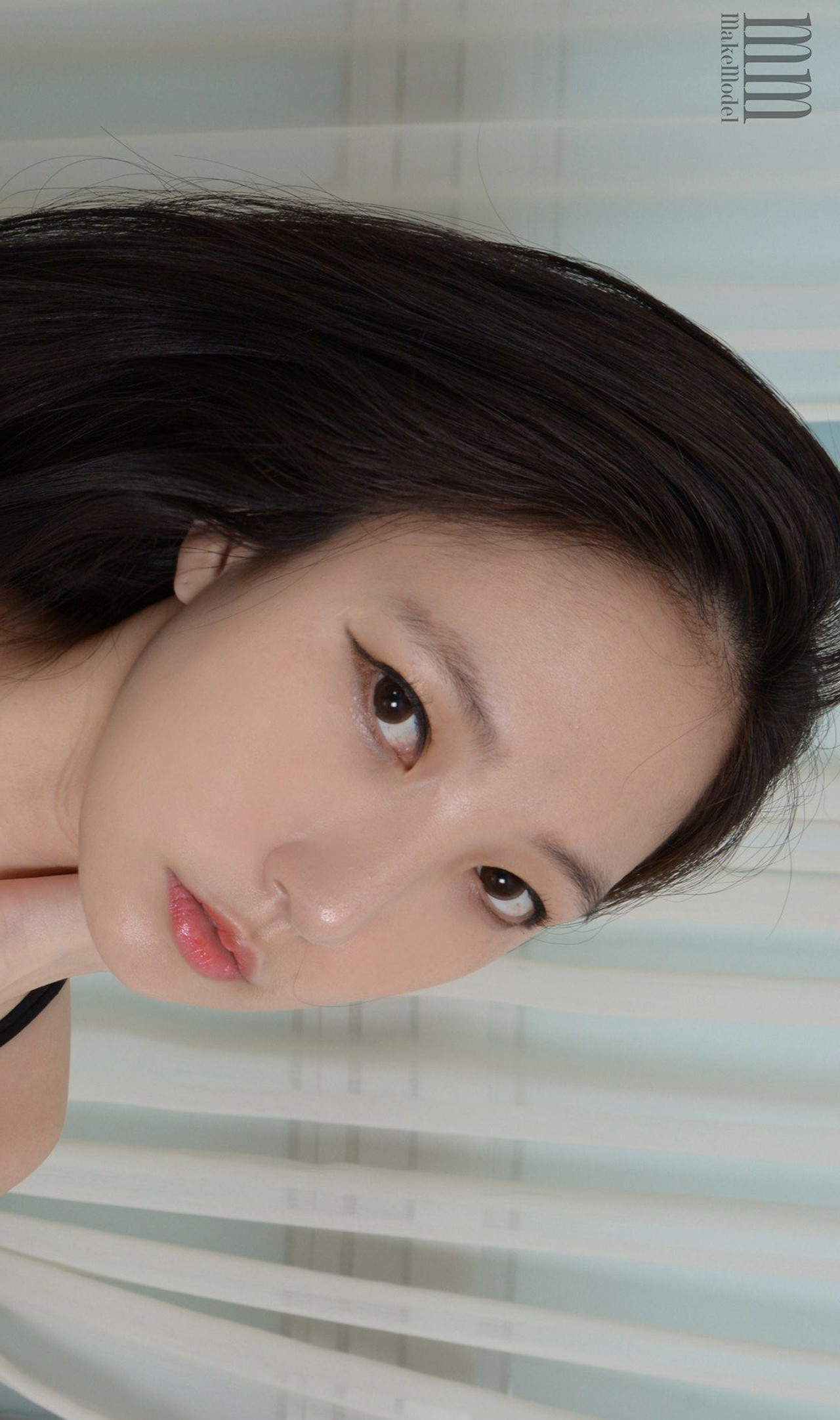 MakeModel Jiyoung 지영 – Blue Lagoon Set.01