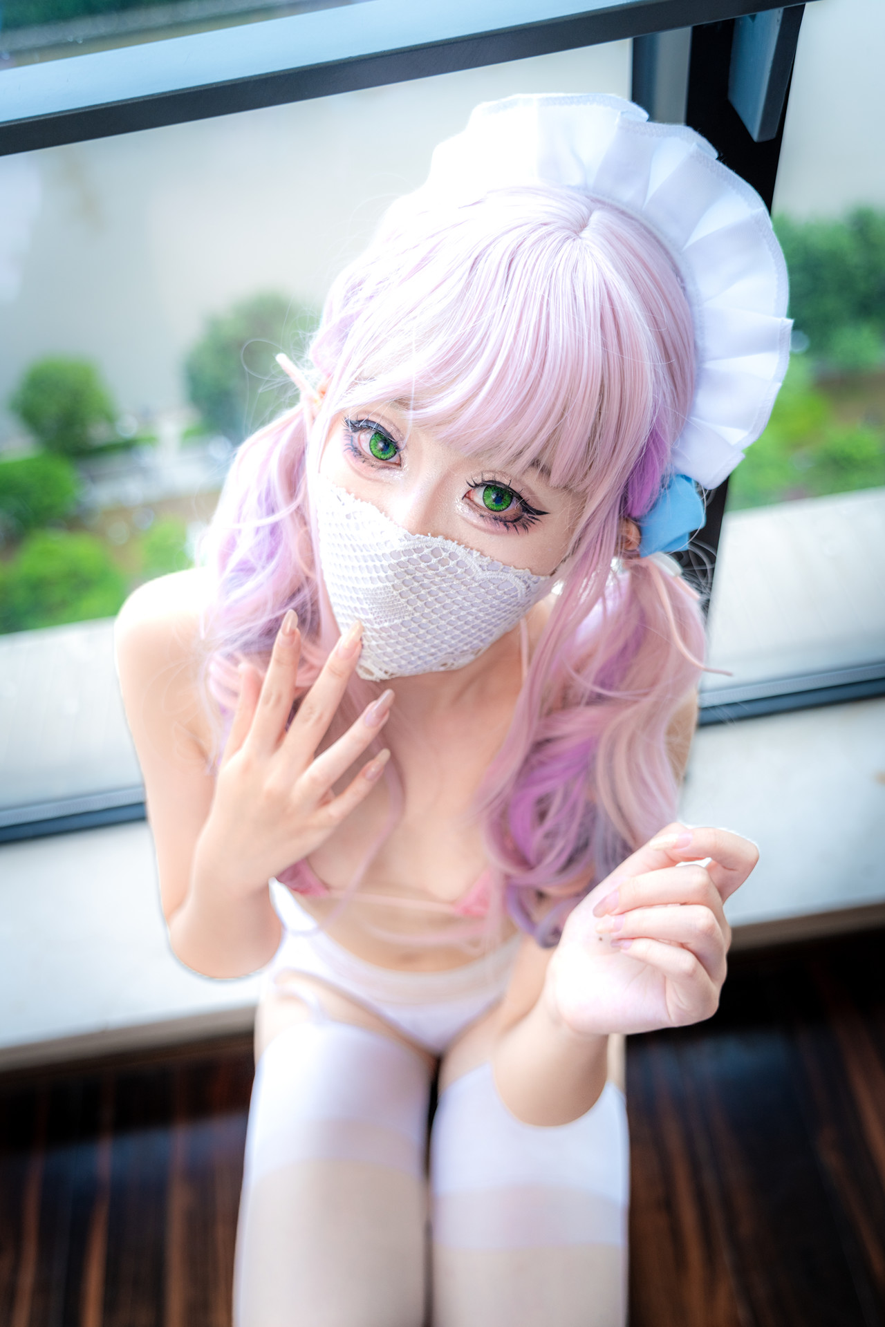 茶籽ccz, ヌード写真集 「D座女仆色色」 Set.01