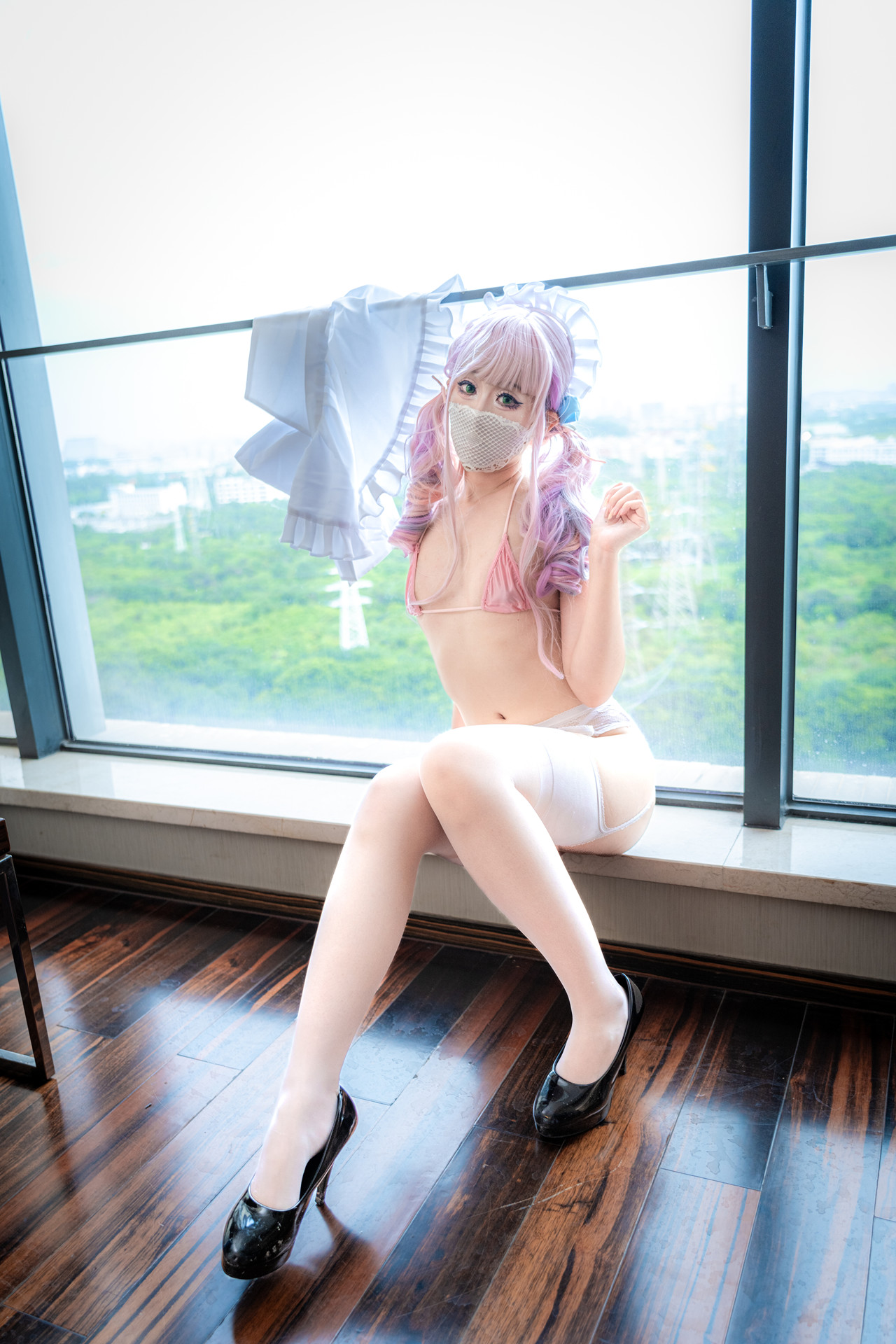 茶籽ccz, ヌード写真集 「D座女仆色色」 Set.01