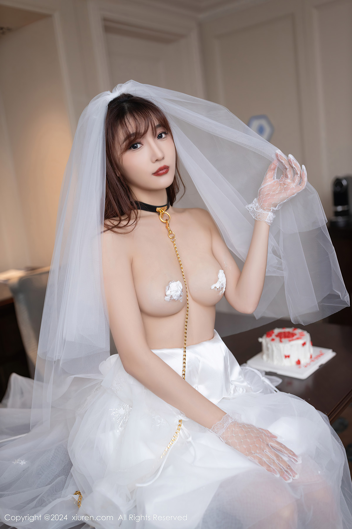 XiuRen秀人网 No.8418 陆萱萱LuXuanXuan