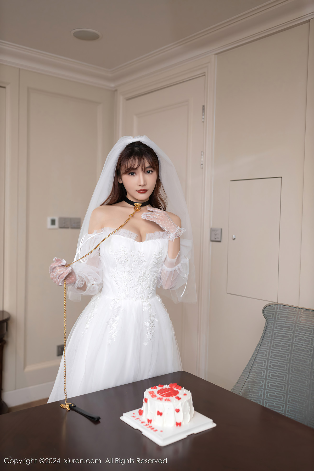 XiuRen秀人网 No.8418 陆萱萱LuXuanXuan