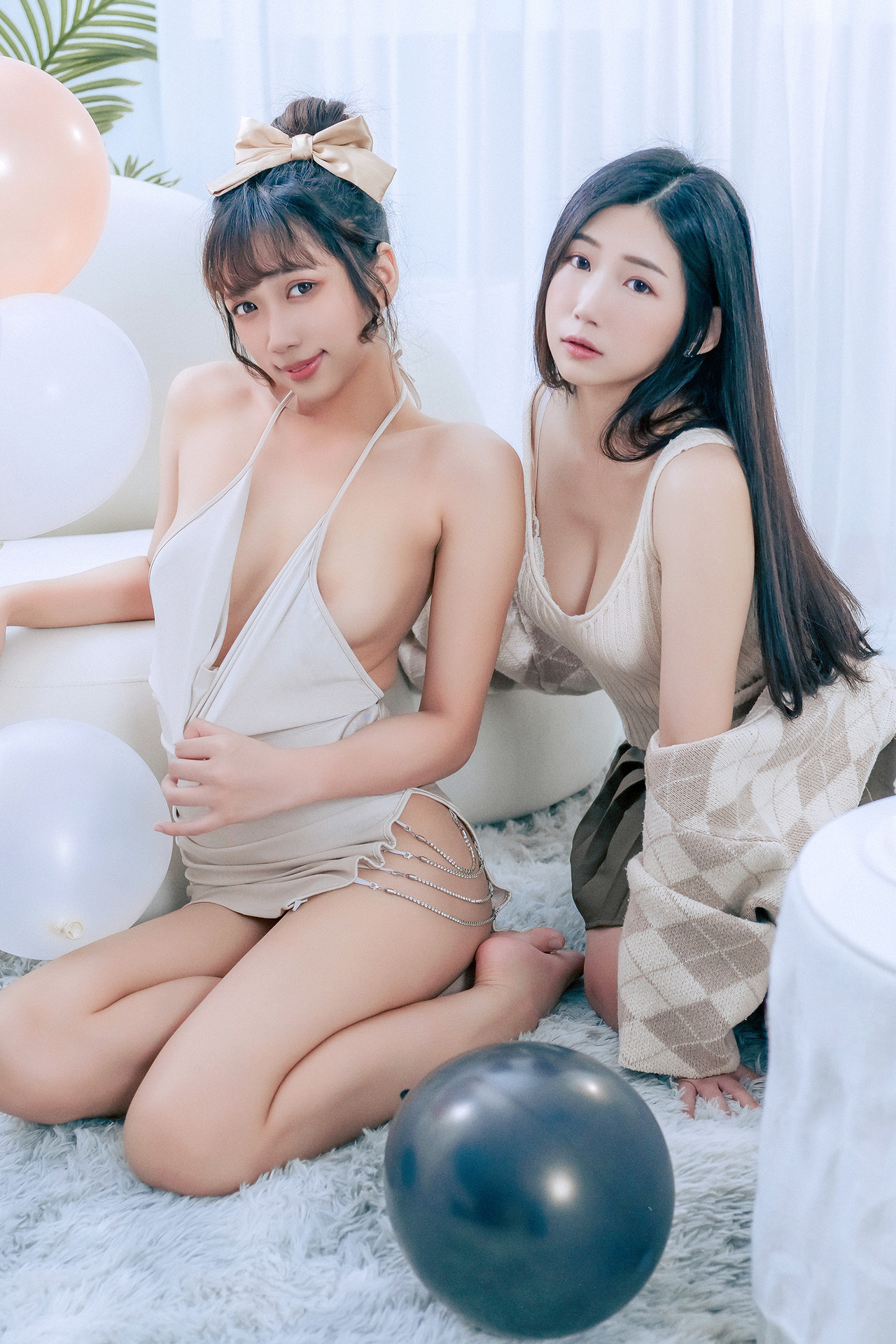 JVID 井野奈 & 肉包 – 色慾融合の閨蜜慶生派對 Set.01