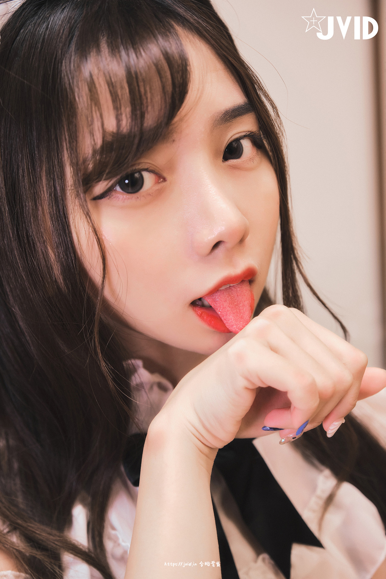JVID ZAZA – 女仆服务-连欲望都蠢蠢欲动了 Set.01