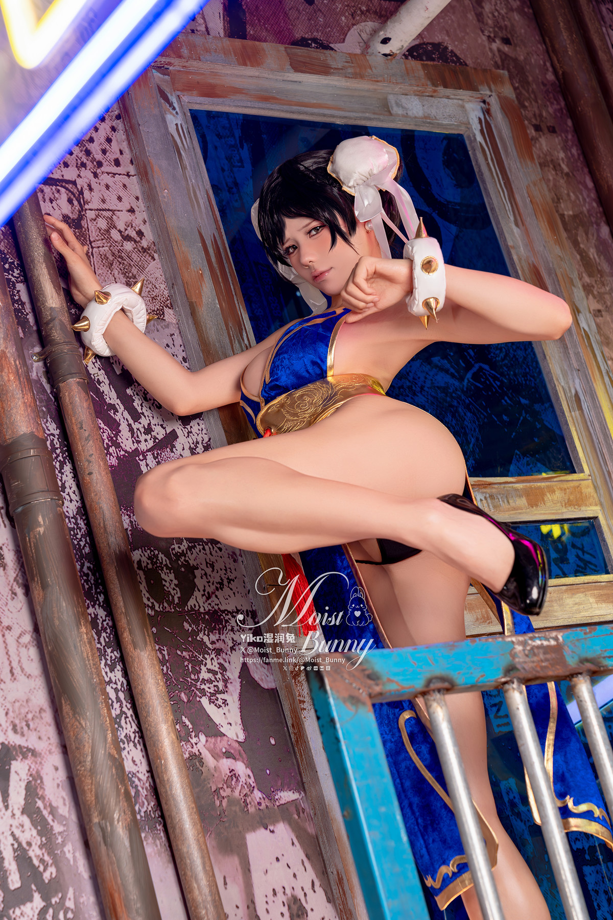 Cosplay 黏黏团子兔 – 2月作品『街霸-春丽』桃花旗袍 Set.01