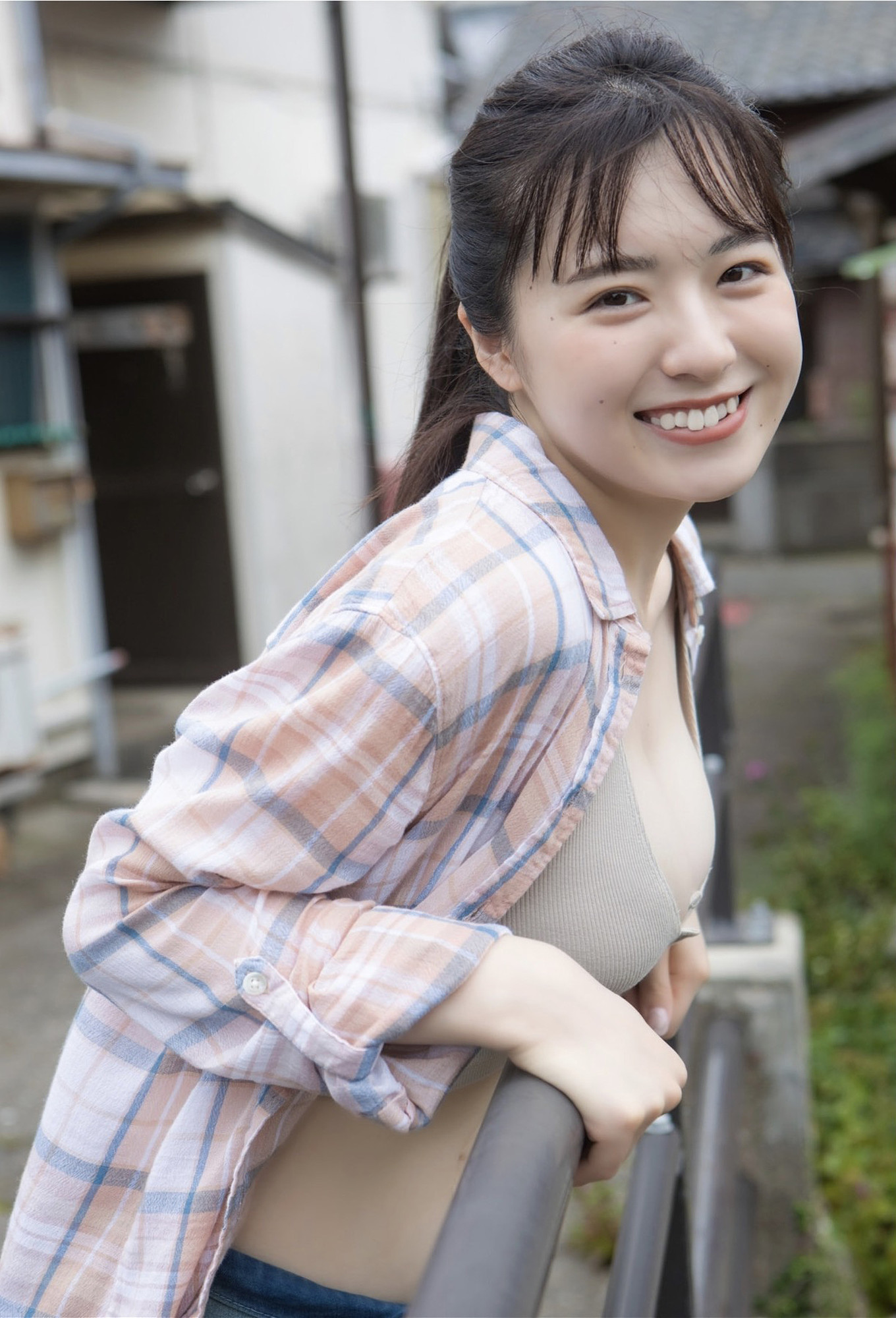 Yumena Nishino 西野夢菜, 写真集 「田舎へ帰ろう Going back to the country」 Set.02