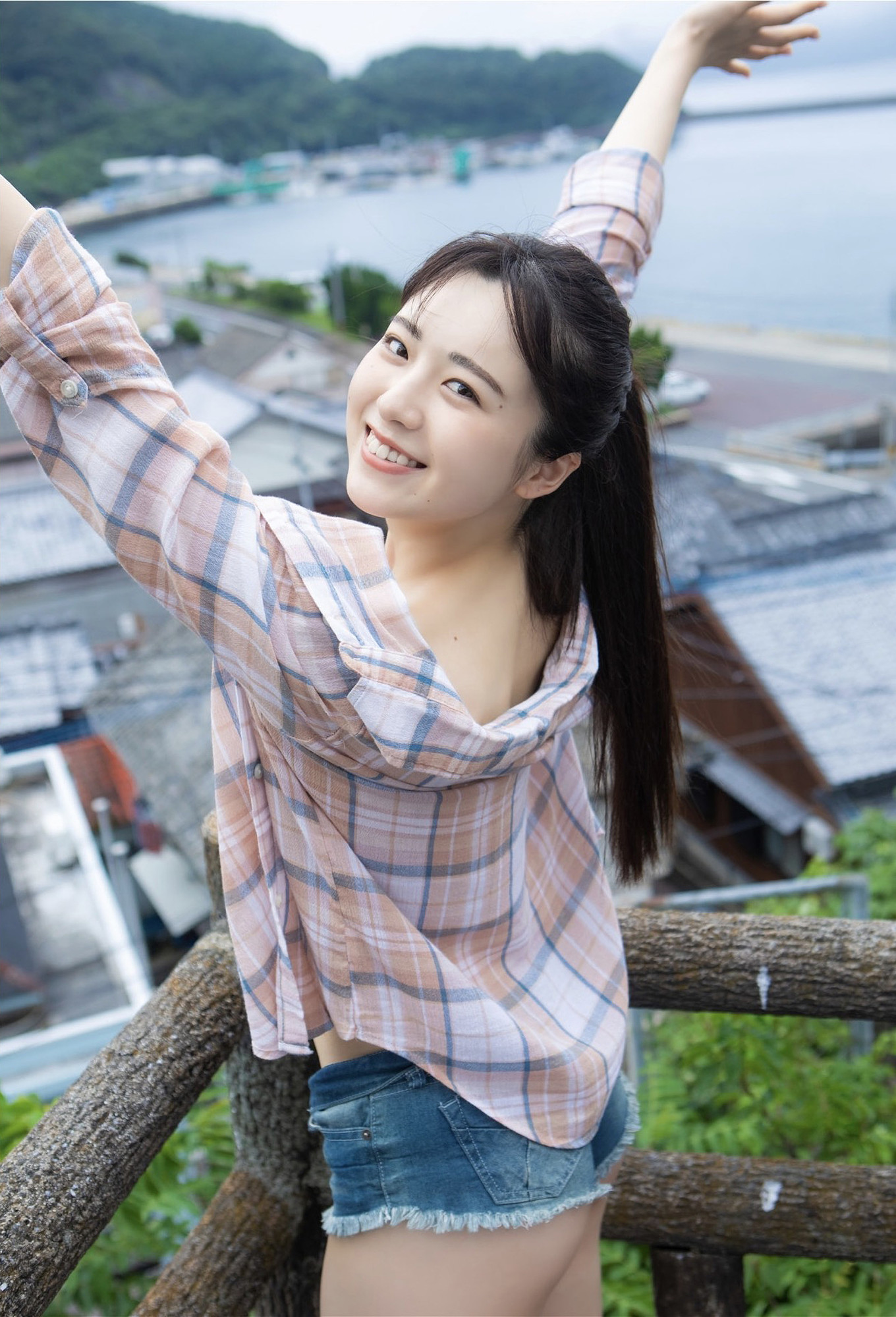 Yumena Nishino 西野夢菜, 写真集 「田舎へ帰ろう Going back to the country」 Set.02