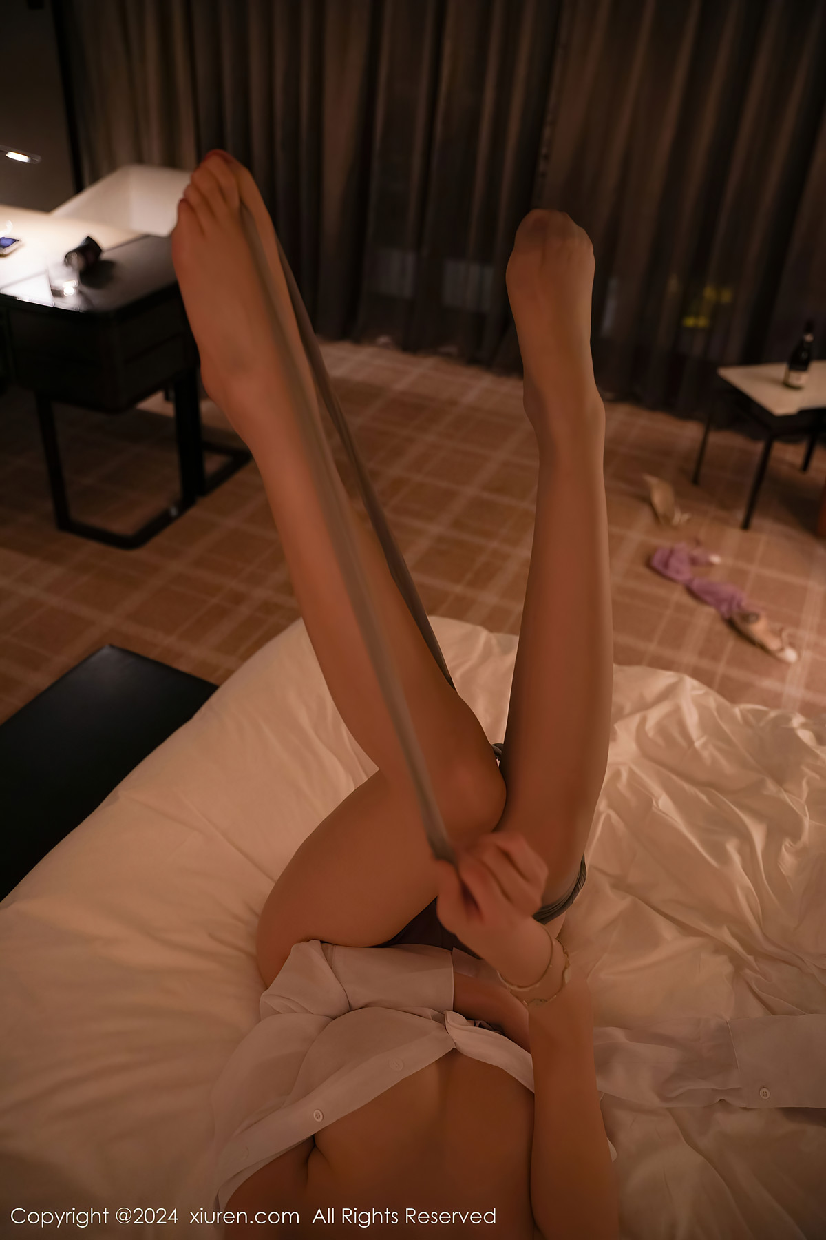 XiuRen秀人网 No.8444 Carol周妍希