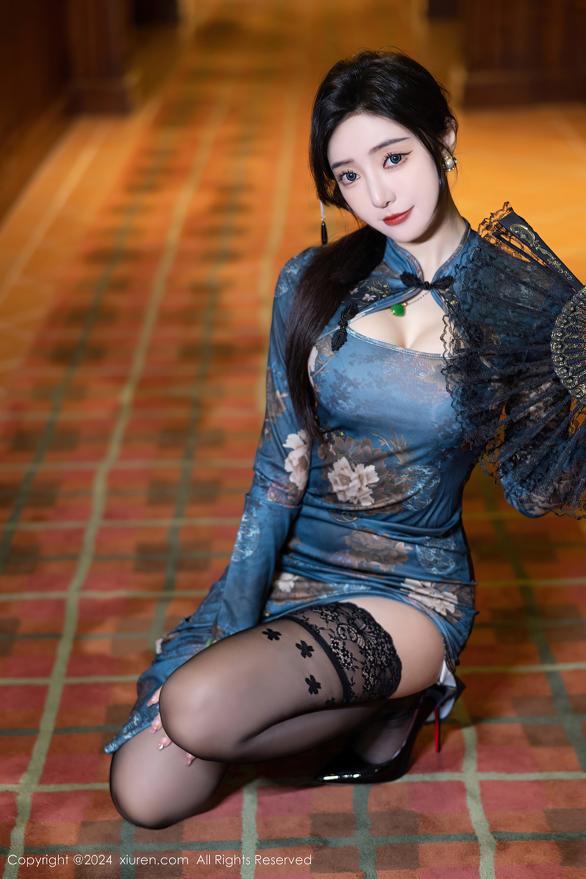 XiuRen秀人网 No.8425 王馨瑶yanni