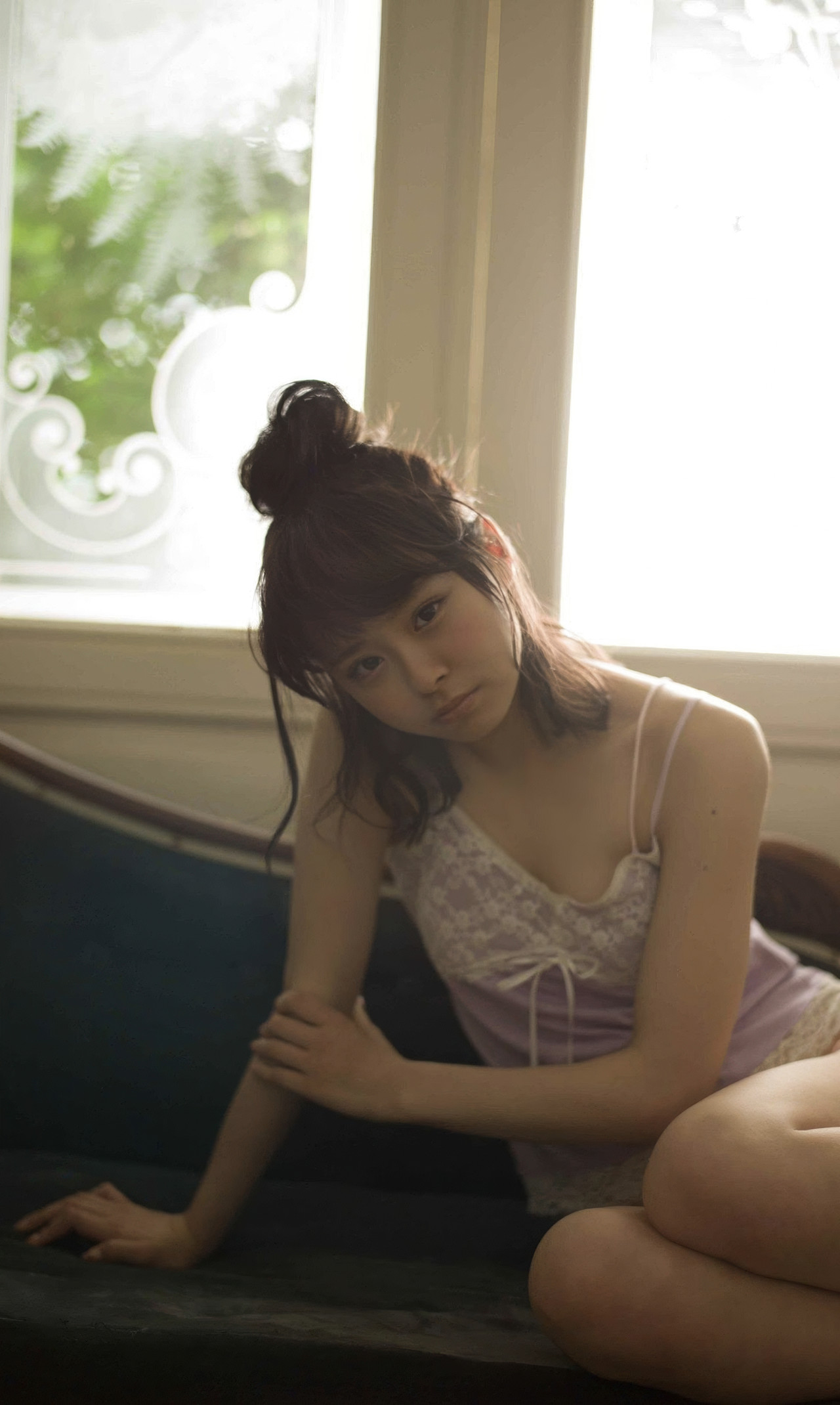 Rena Sato 佐藤麗奈, 週プレ Photo Book 「不思議の国のさとれな」 Set.03