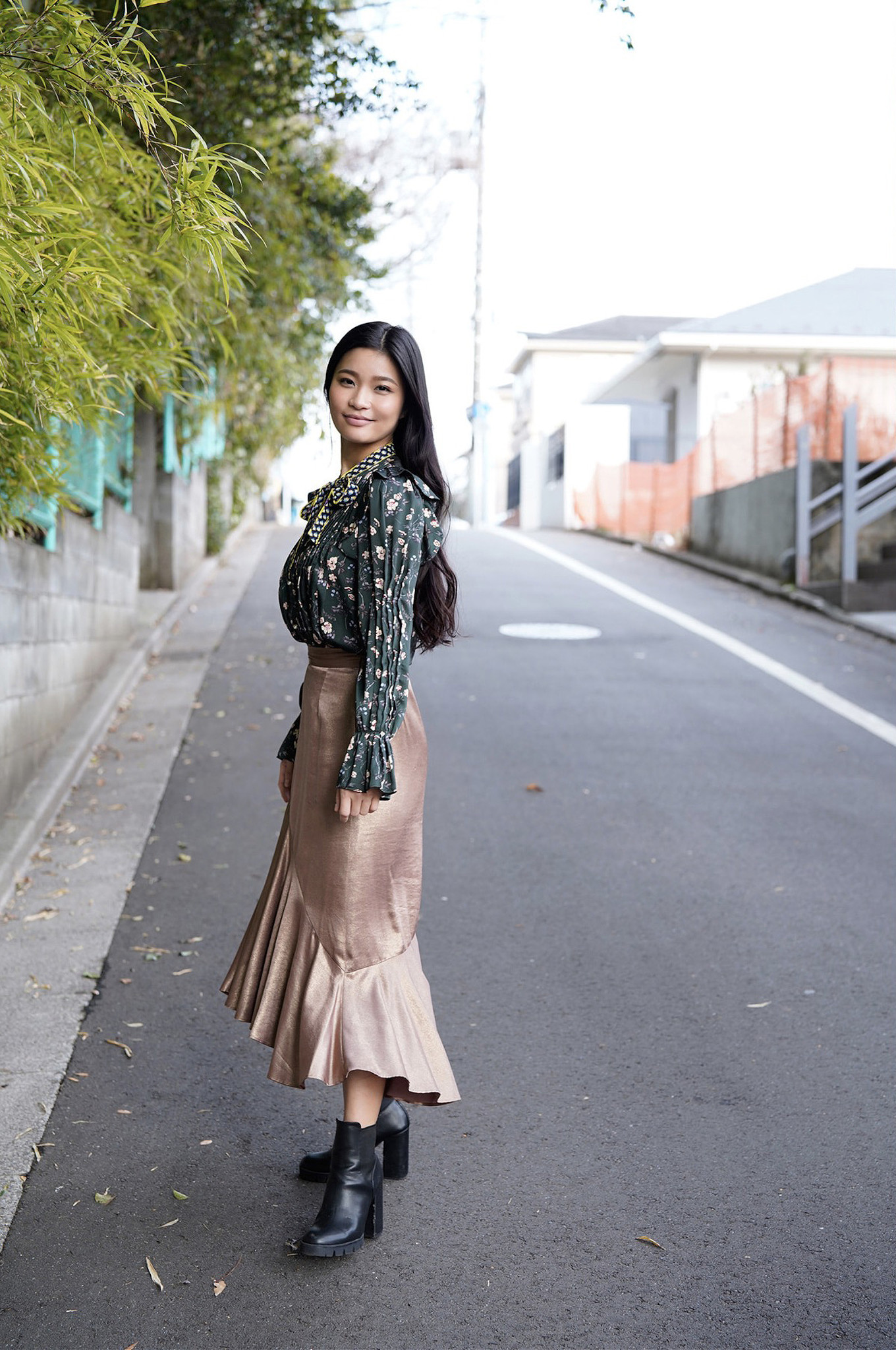 Ai Tsubakihara 椿原愛, 週刊ポストデジタル写真集 「Ｔバックは戦闘服！」 Set.02