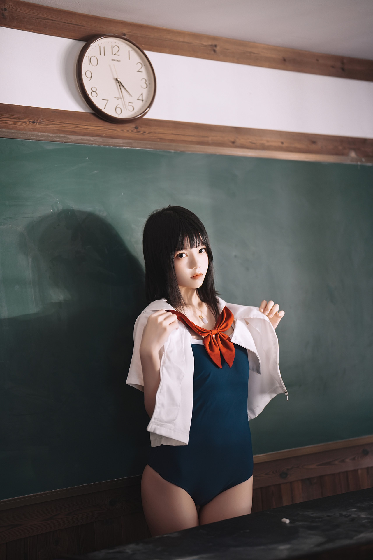 Cosplay 桜桃喵 – 教室死库水