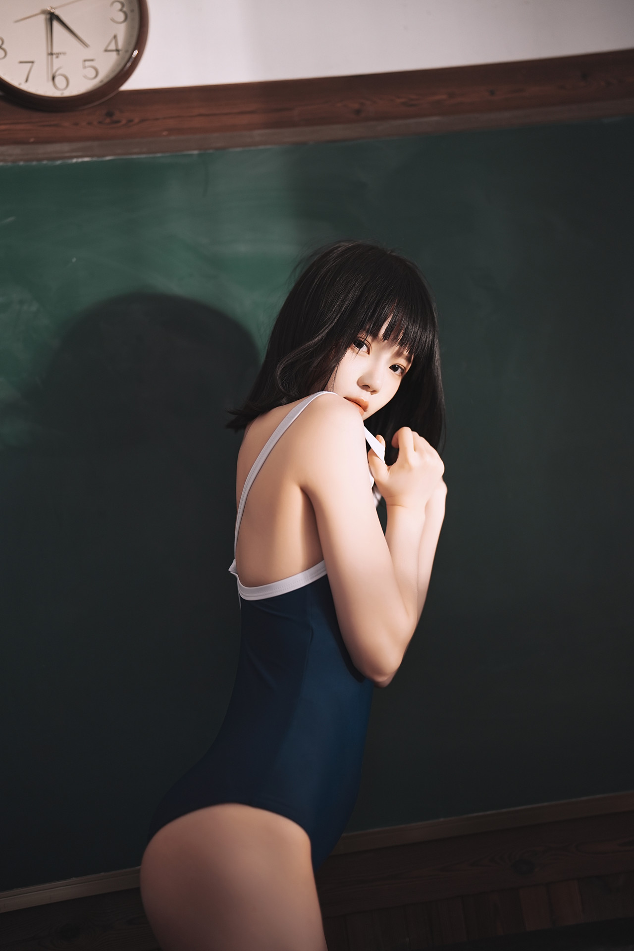 Cosplay 桜桃喵 – 教室死库水