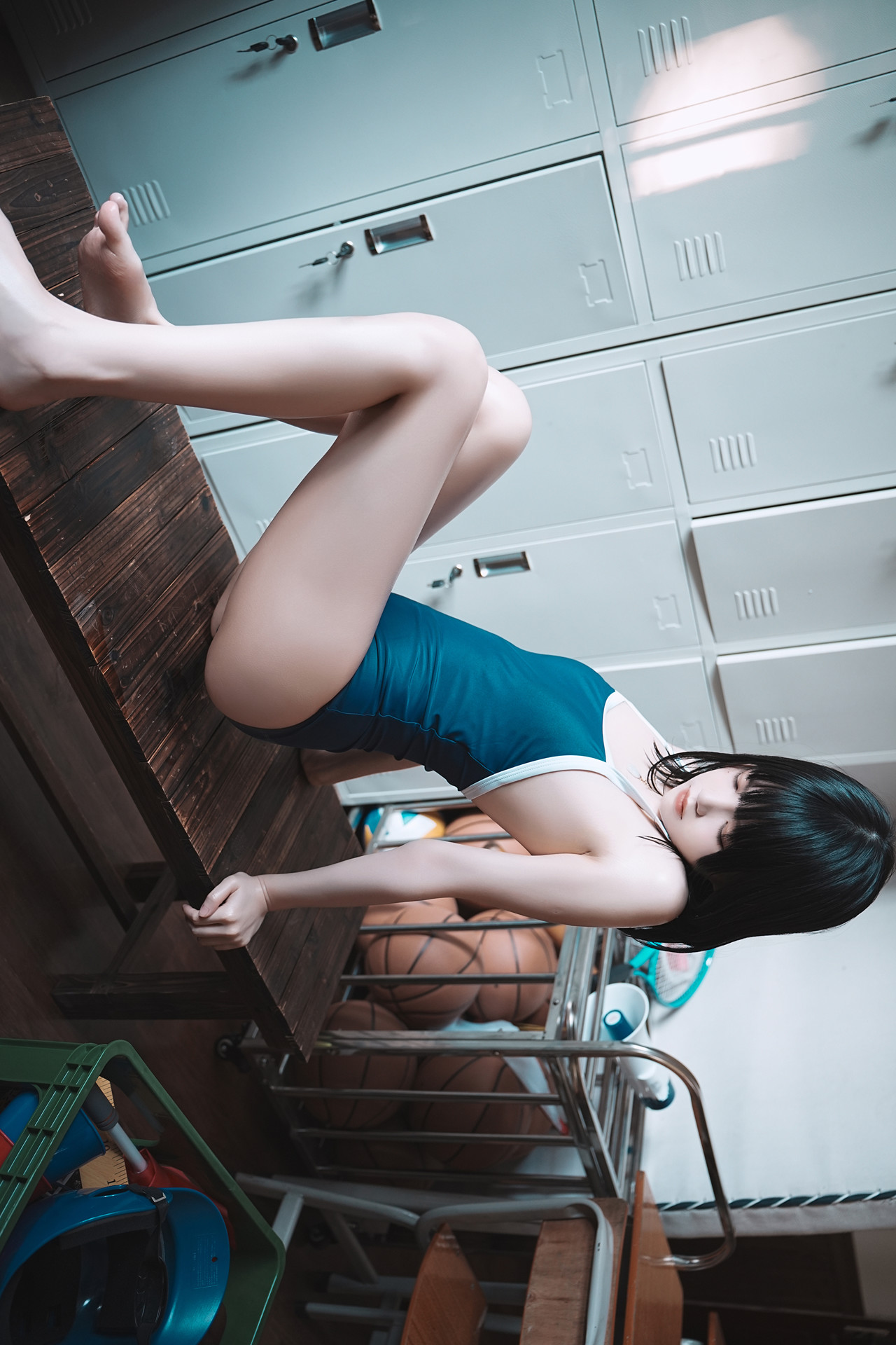 Cosplay 桜桃喵 – 教室死库水