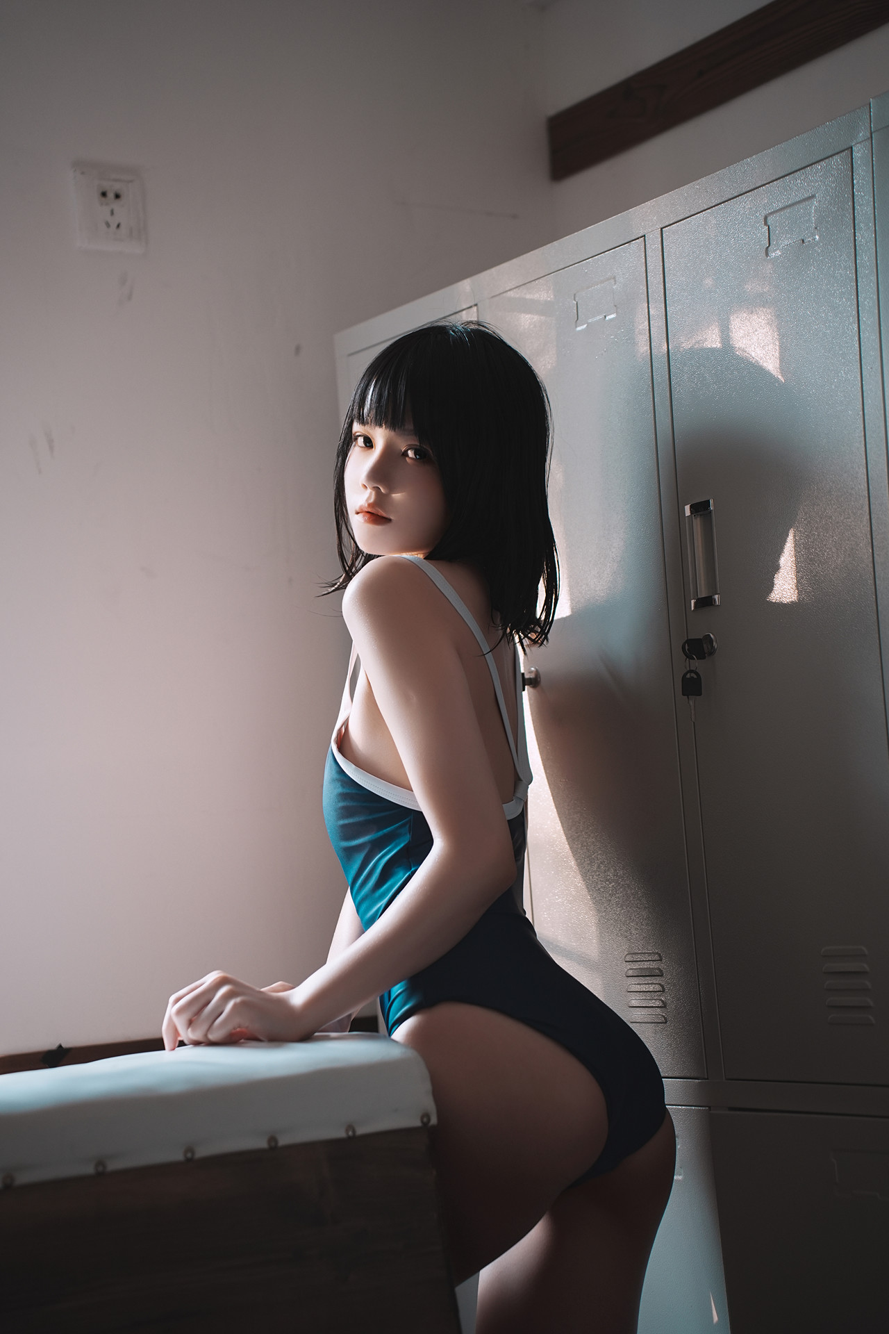 Cosplay 桜桃喵 – 教室死库水