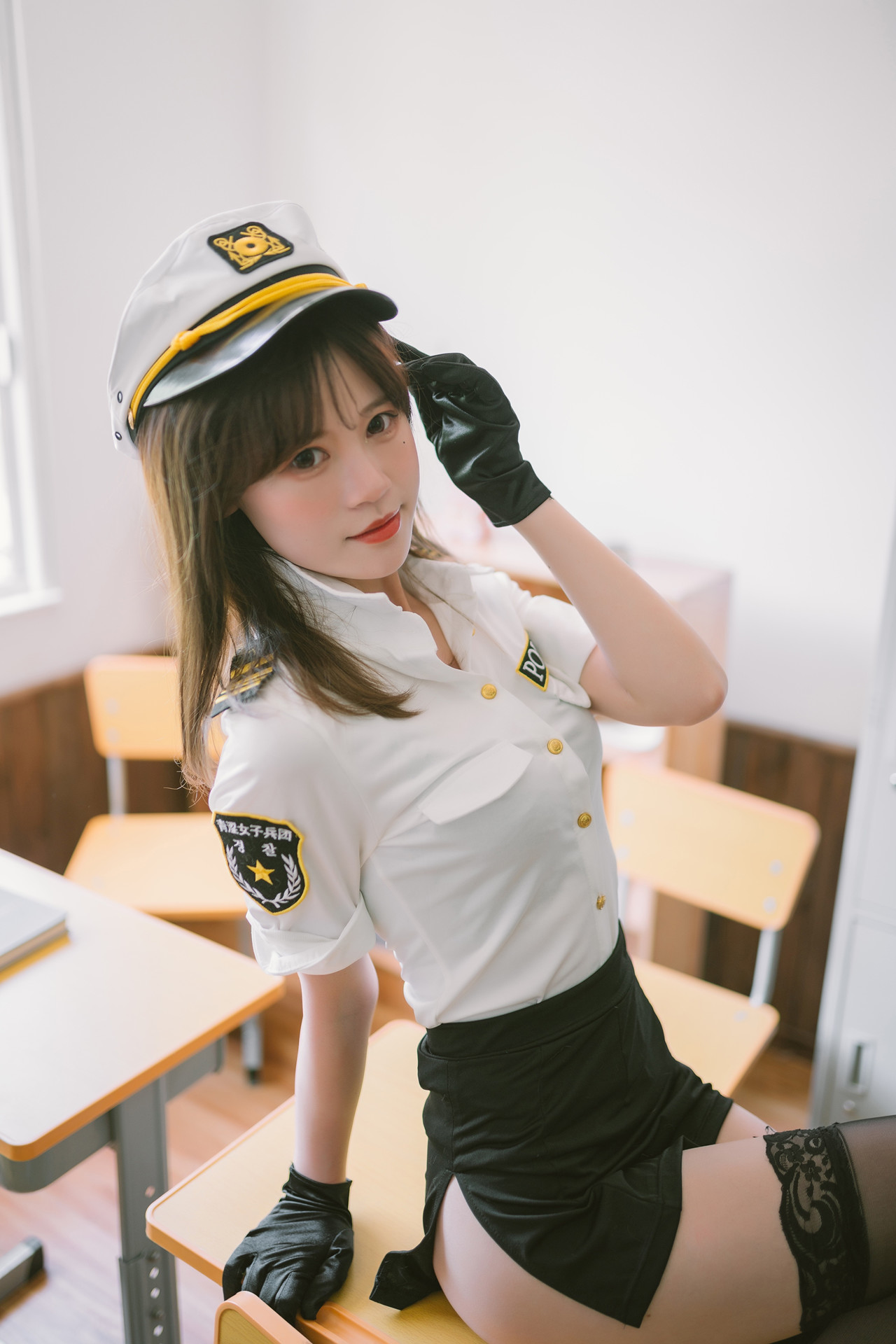 Cosplay 千反田鹿子 日常女警