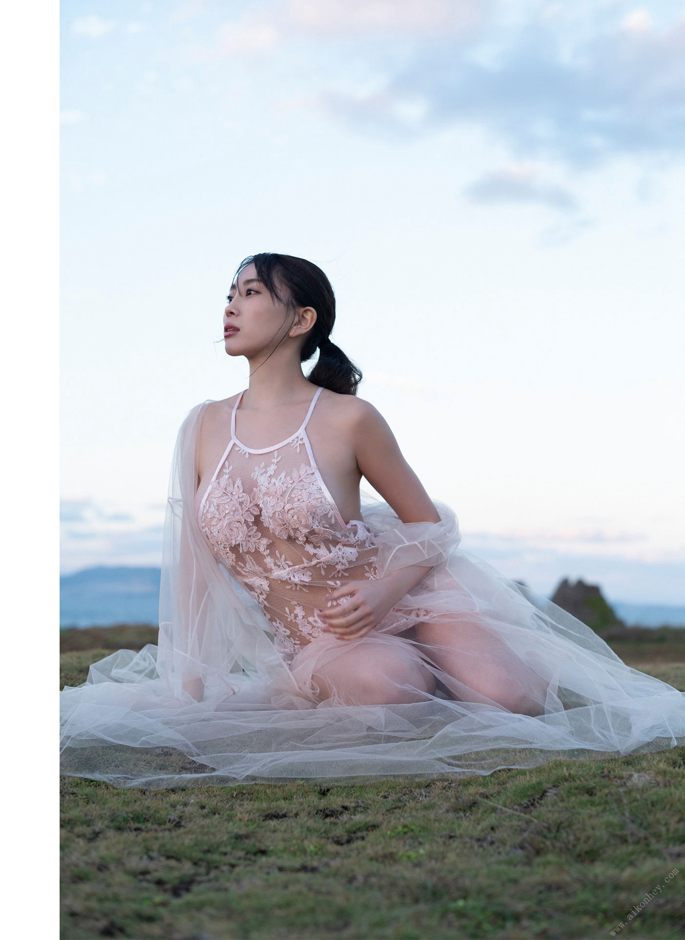 Tomomi Morisaki 森咲智美, 写真集 「Ｎｅｃｔａｒ」 Set.03