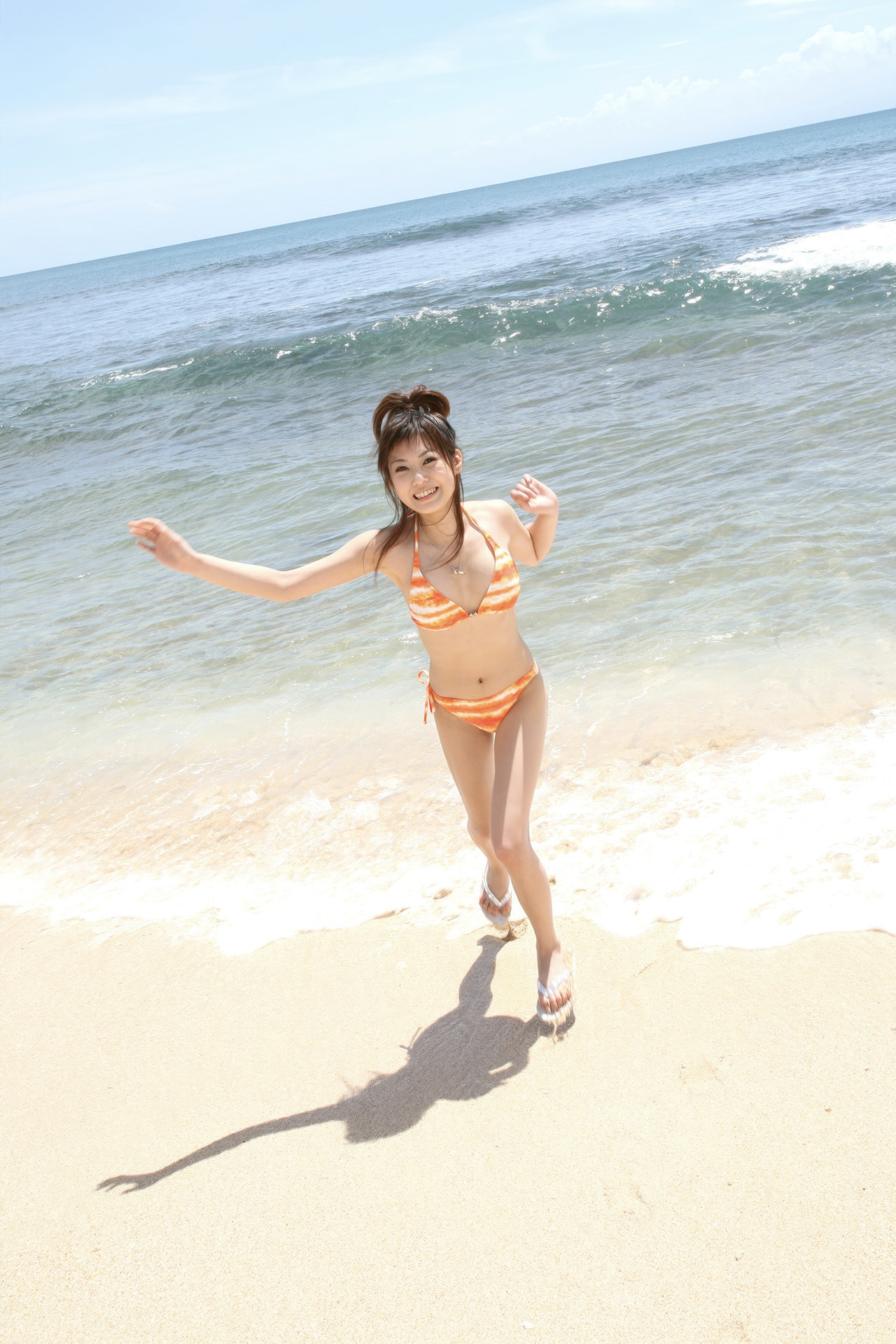 Miho Maeshima 前嶋美歩, デジタル写真集 「COLOR」 Set.01