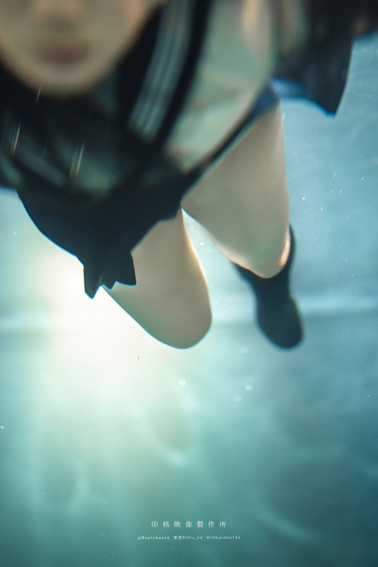 Cosplay 落落Raku – 水泳馆