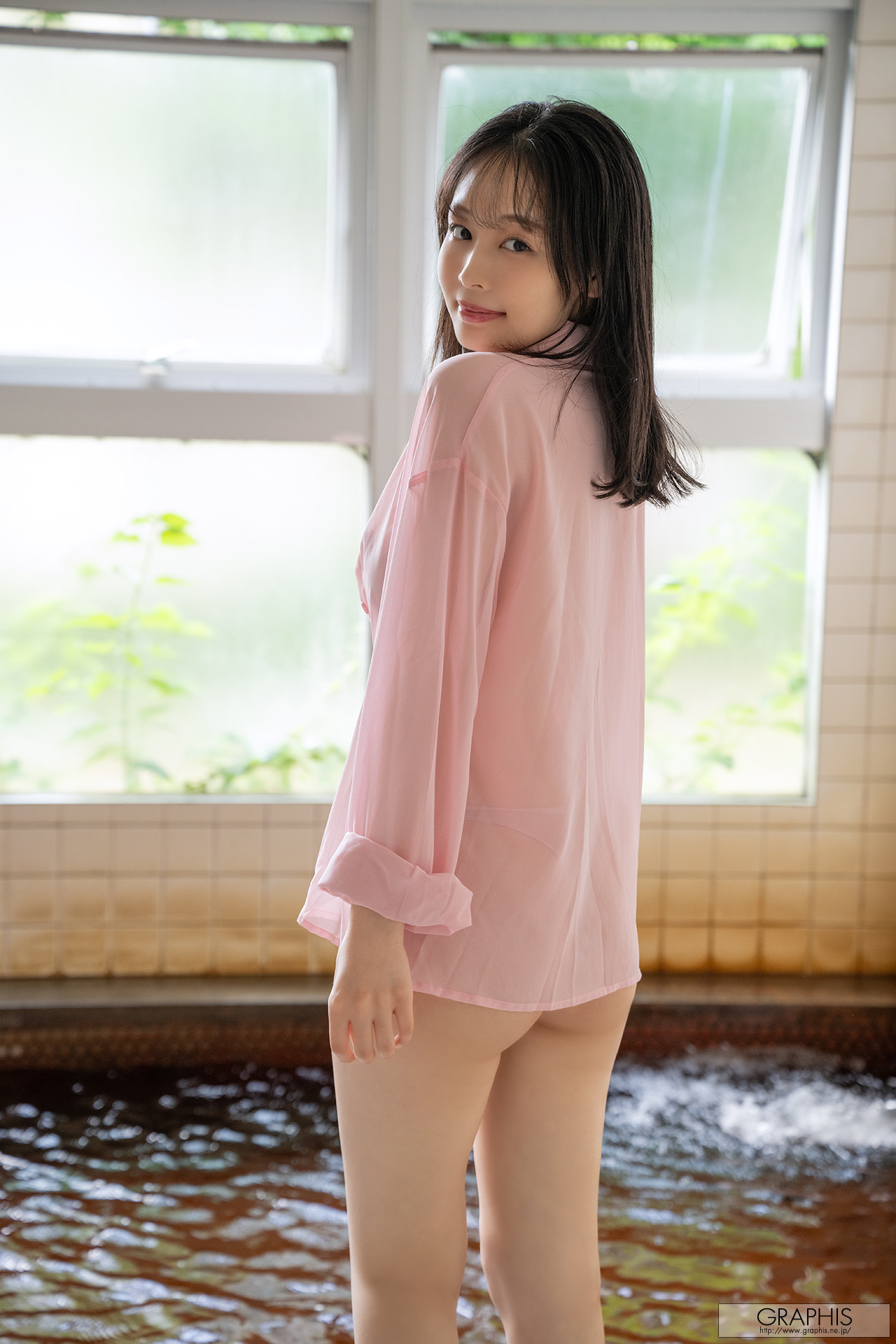 Ami Tokita 時田亜美, Graphis Gals 「Naivety」 Vol.05