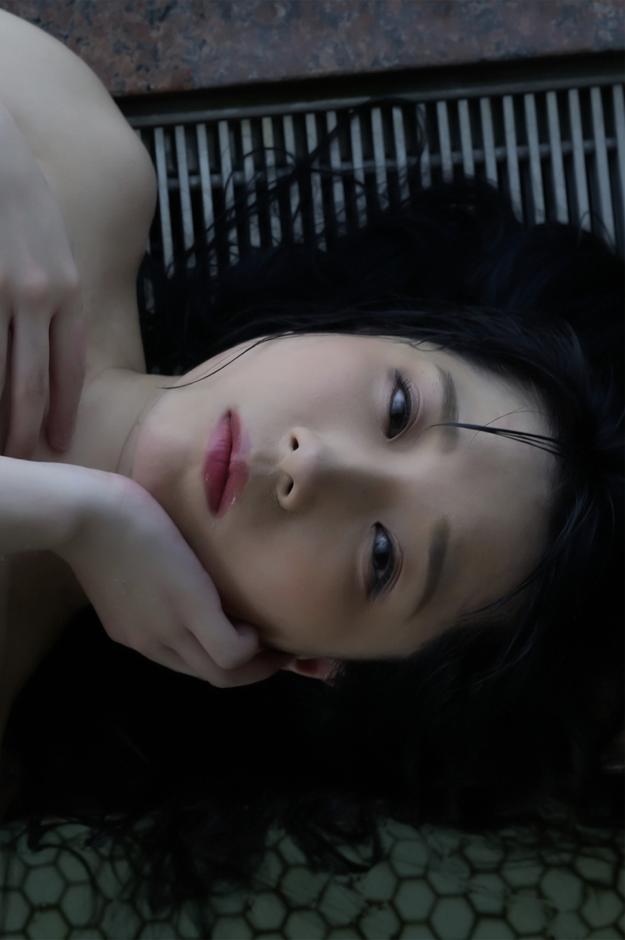 Mihina Nagai みひな, ヌード写真集 「雛～あの夏、儚げで可憐な君と～」 Set.01
