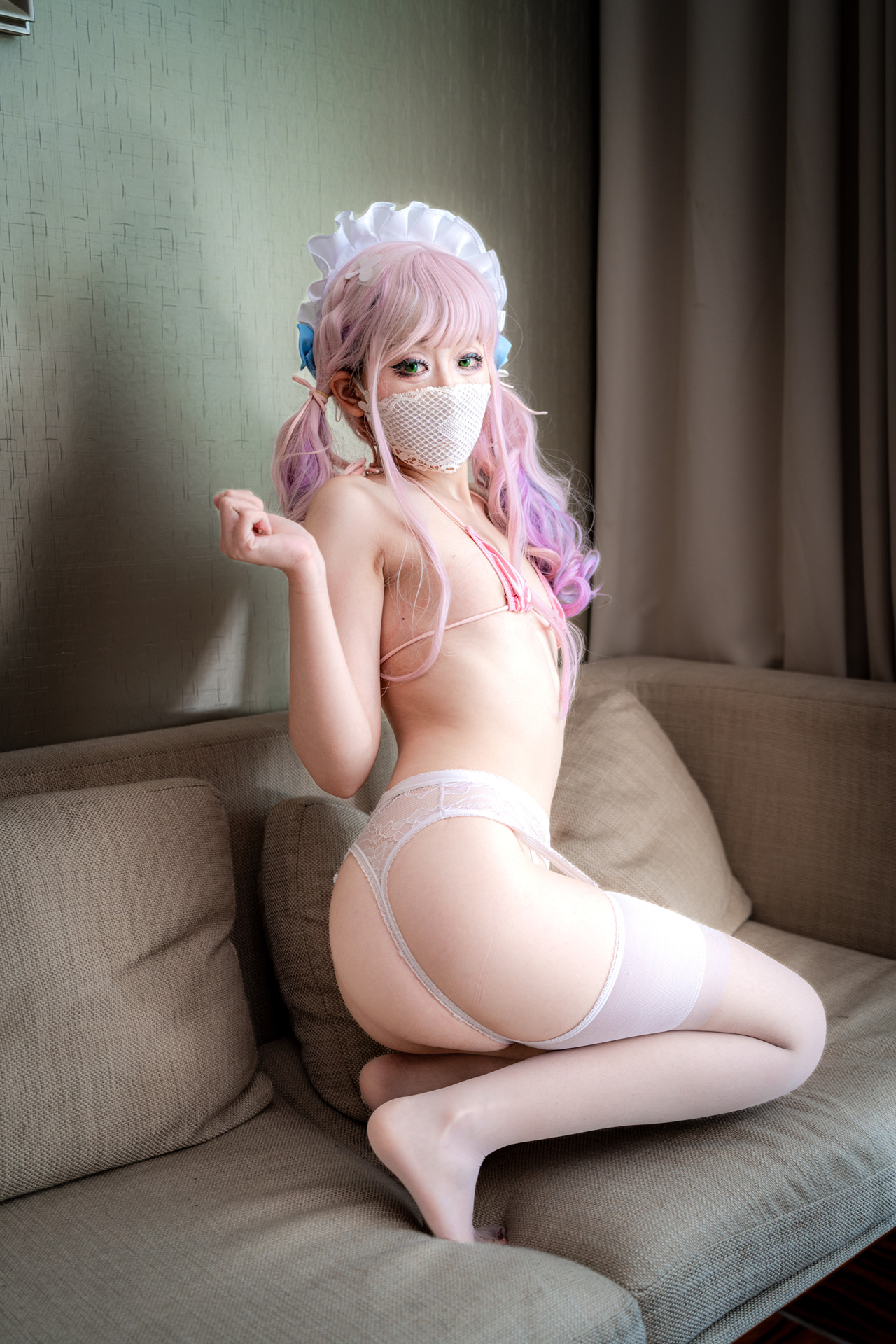 茶籽ccz, ヌード写真集 「D座女仆色色」 Set.02