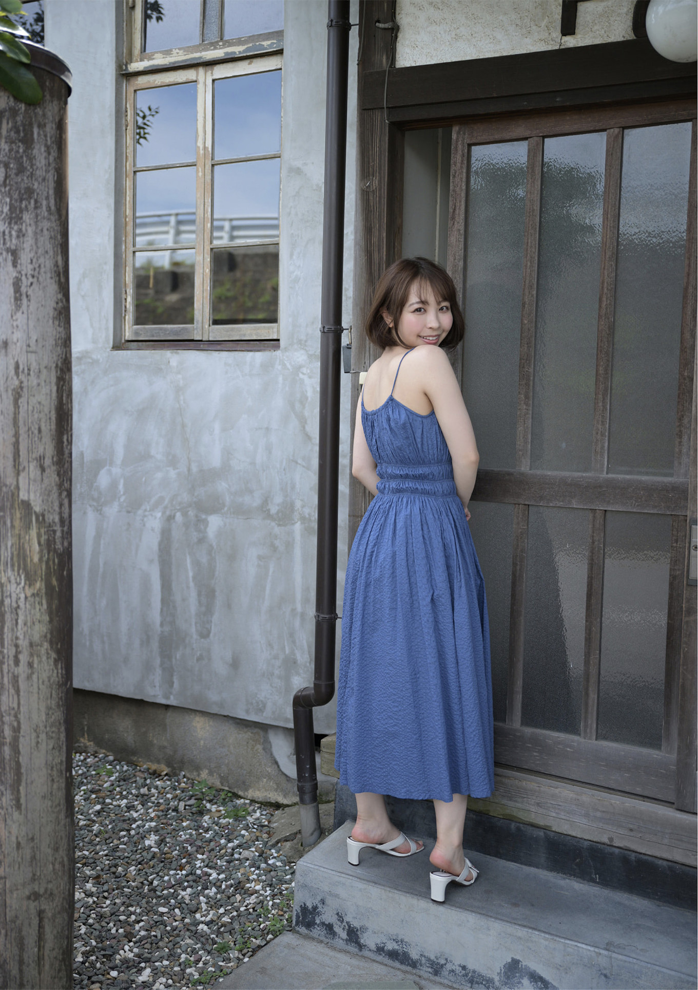 Riho Shishido 宍戸里帆, 週刊現代デジタル写真集 「現役女子大生のマシュマロ巨乳」 Set.03