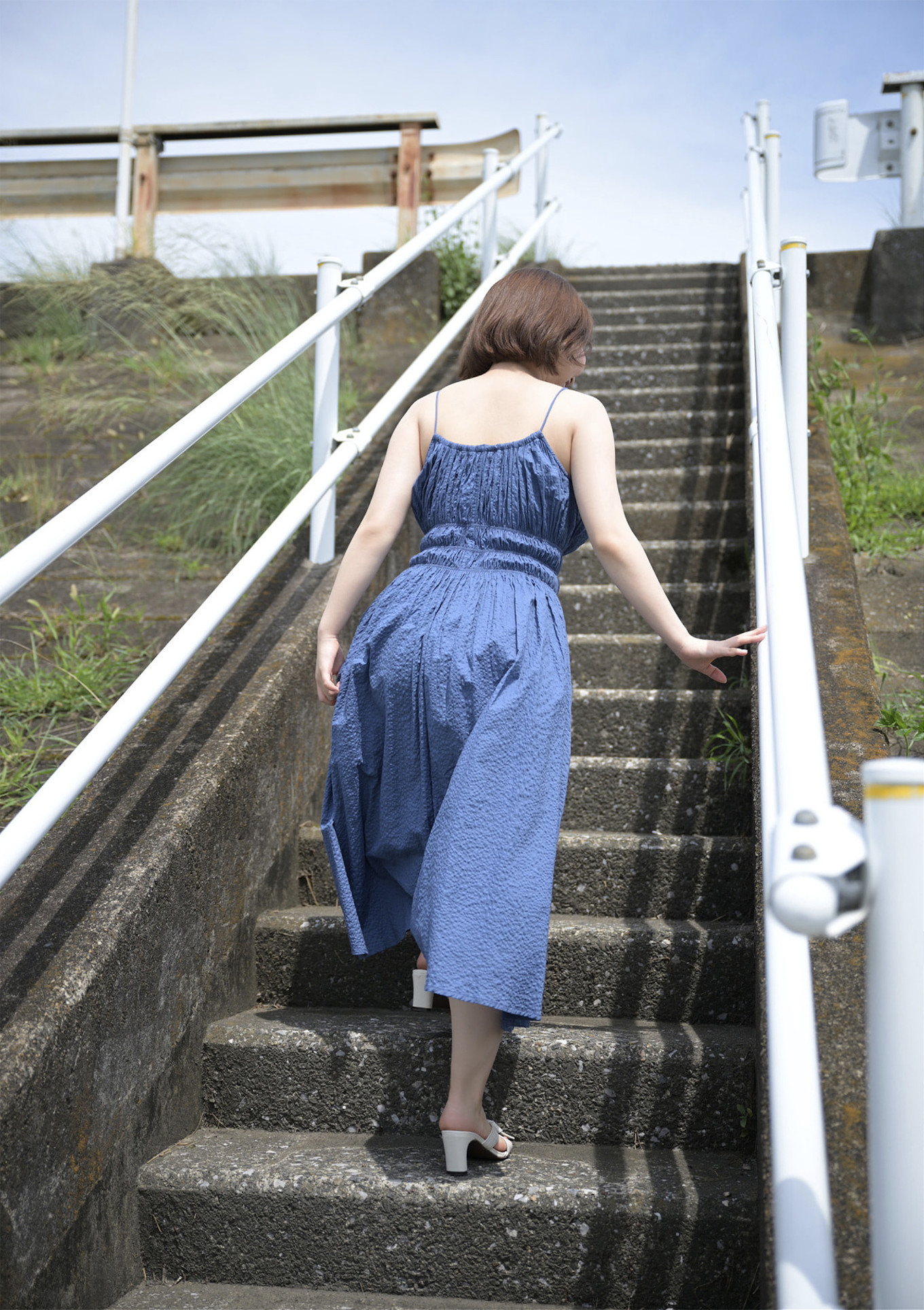 Riho Shishido 宍戸里帆, 週刊現代デジタル写真集 「現役女子大生のマシュマロ巨乳」 Set.03