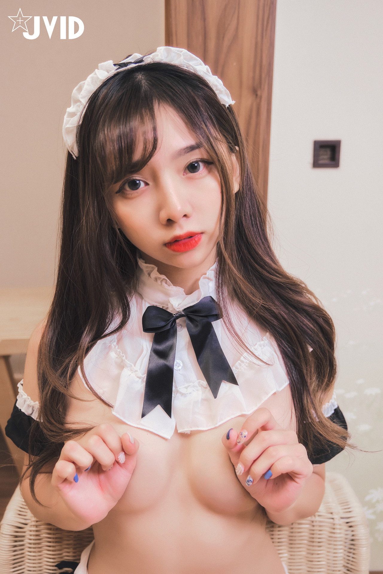 JVID ZAZA – 女仆服务-连欲望都蠢蠢欲动了 Set.02