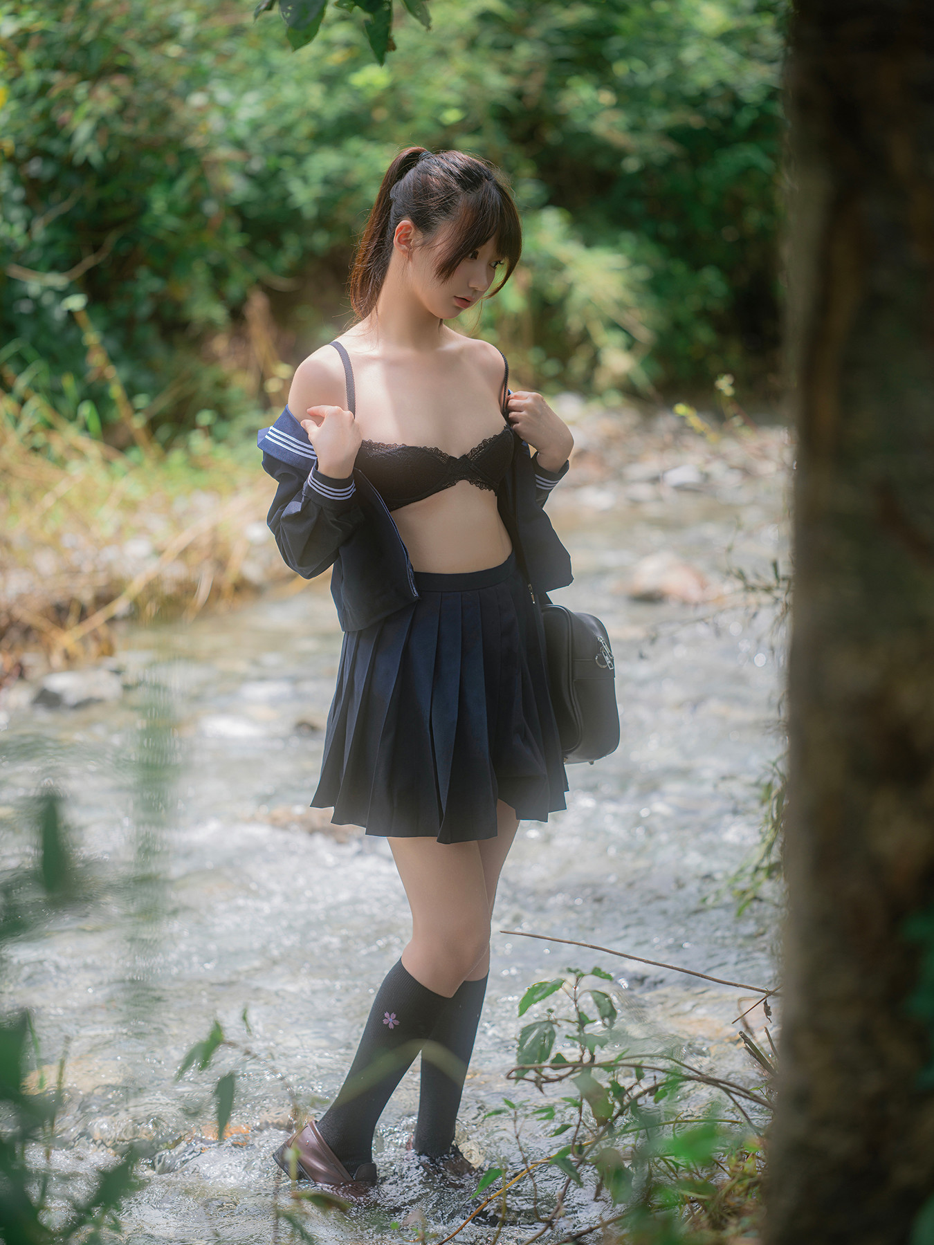 Cosplay Nagisa魔物喵 – 川で水遊び Set.03
