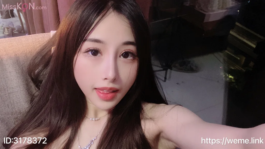 小萌子_ 2024 Collection