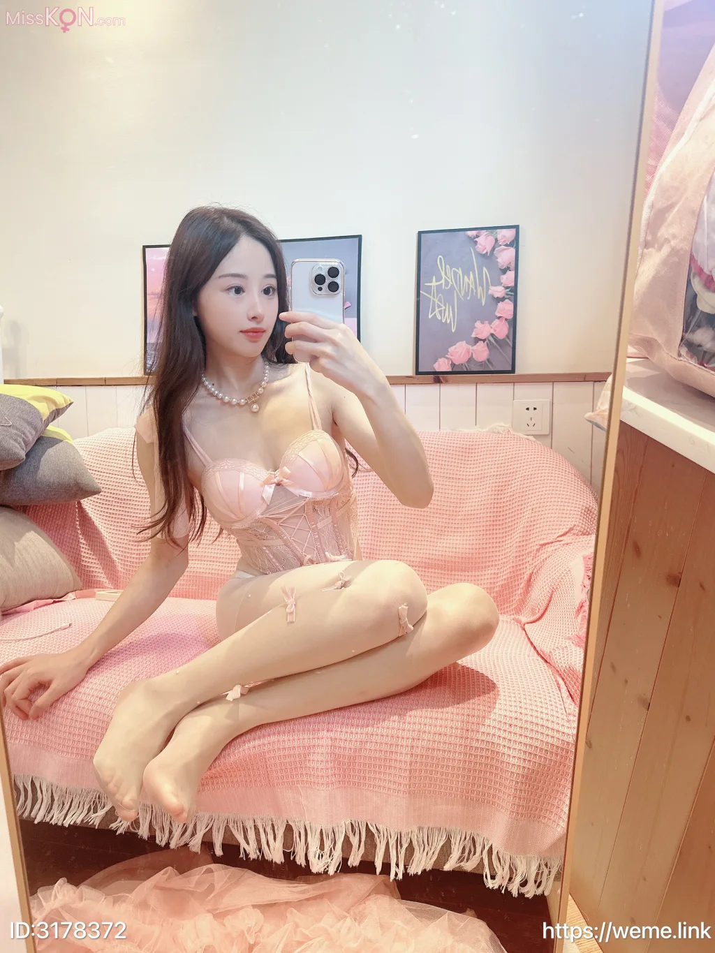 小萌子_ 粉色萌妹