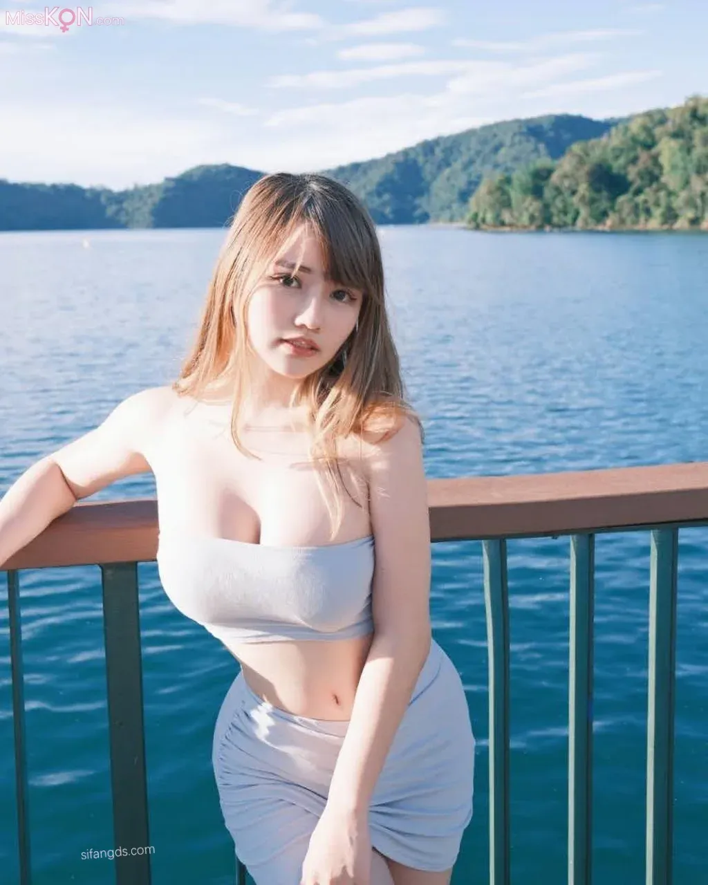 張弄弄 (papaqie)_ (OF+IG) G罩杯女友弓長弄弄