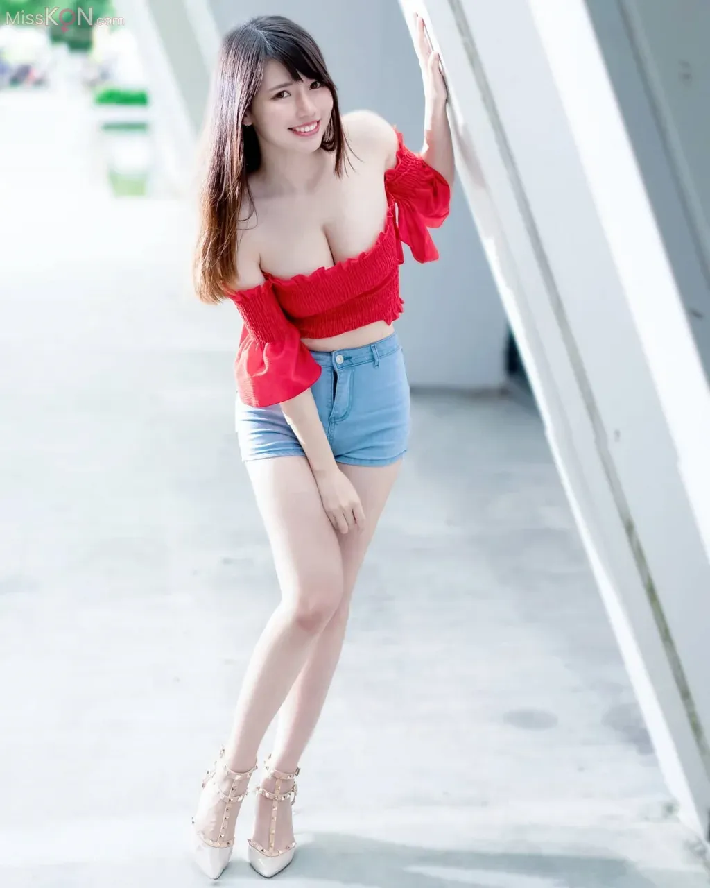 張弄弄 (papaqie)_ (OF+IG) G罩杯女友弓長弄弄