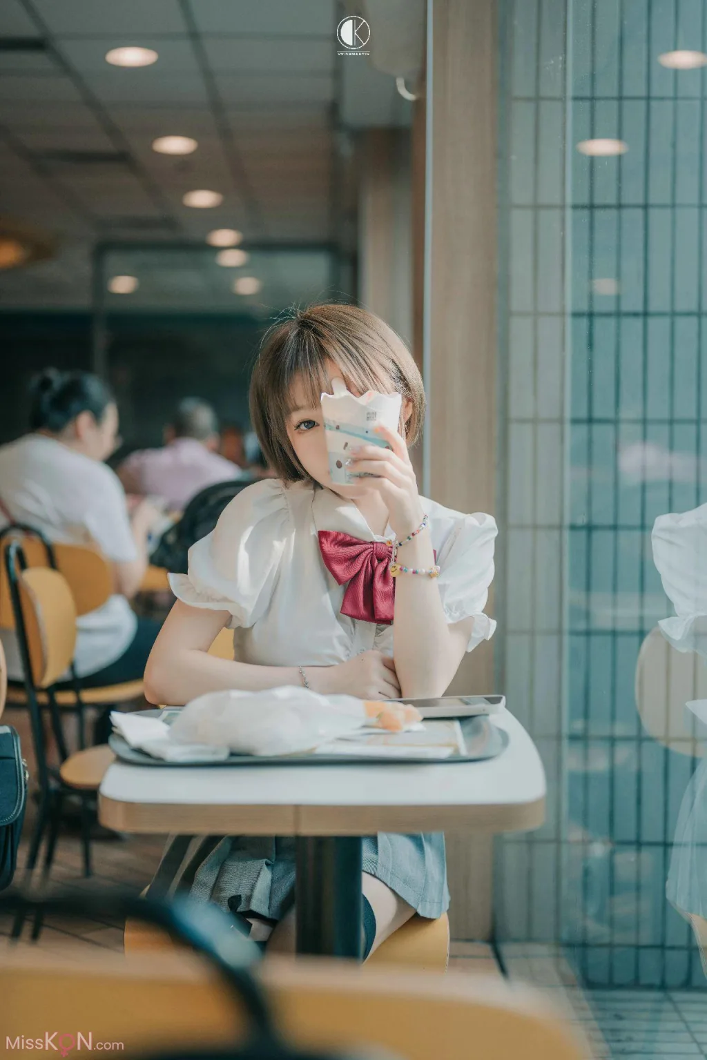 知一妹妹_ 露脸福利姬唯一真神 含最新视图