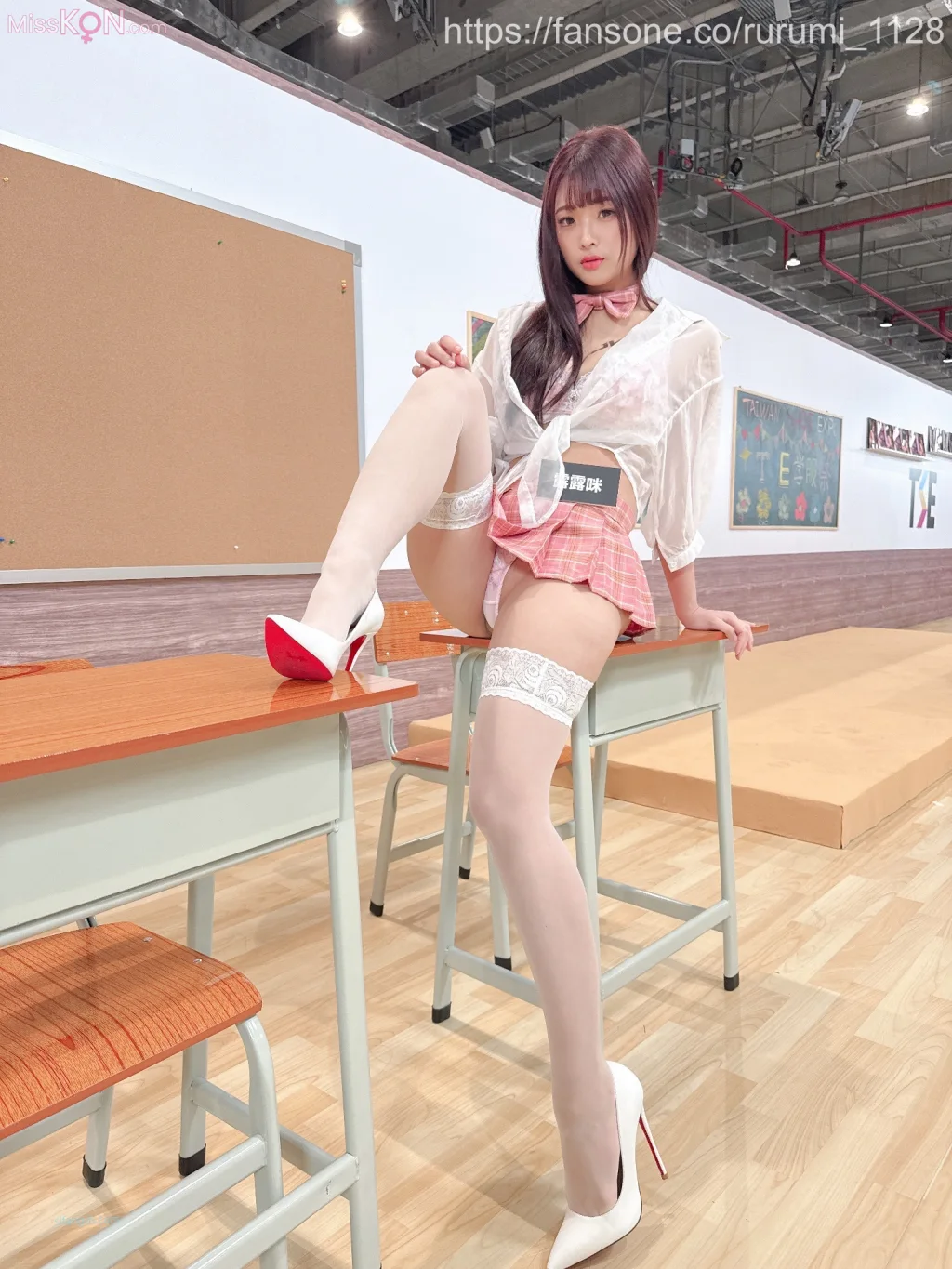 露露咪_ TW極品D奶模特兒付費合集