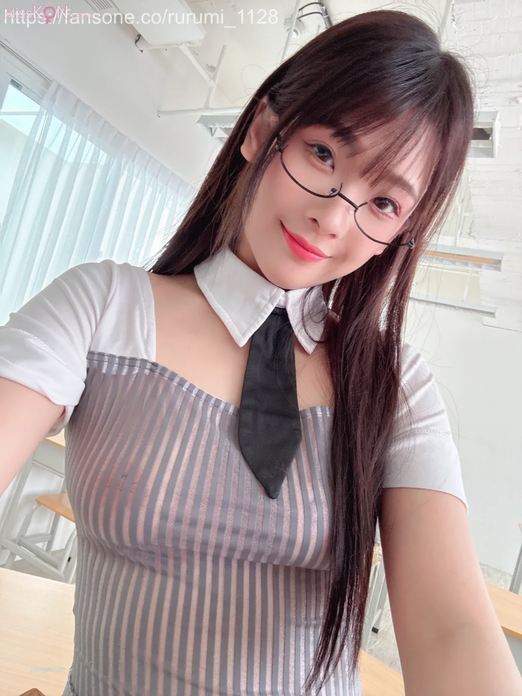 露露咪_ TW極品D奶模特兒付費合集