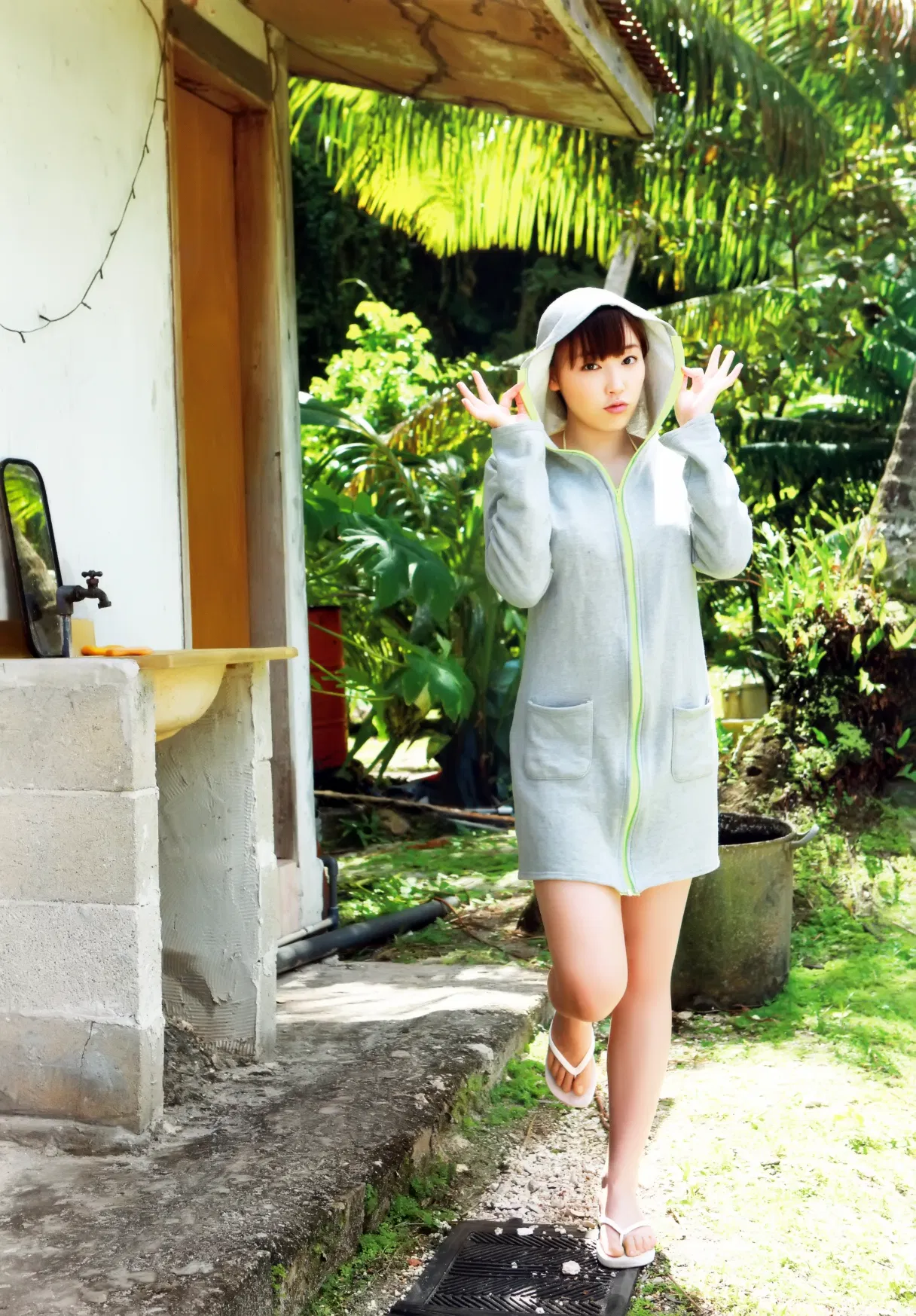 2013.05.15 モーニング娘。 譜久村聖 ファースト写真集 MIZUKI (Photobook+DVD付き)