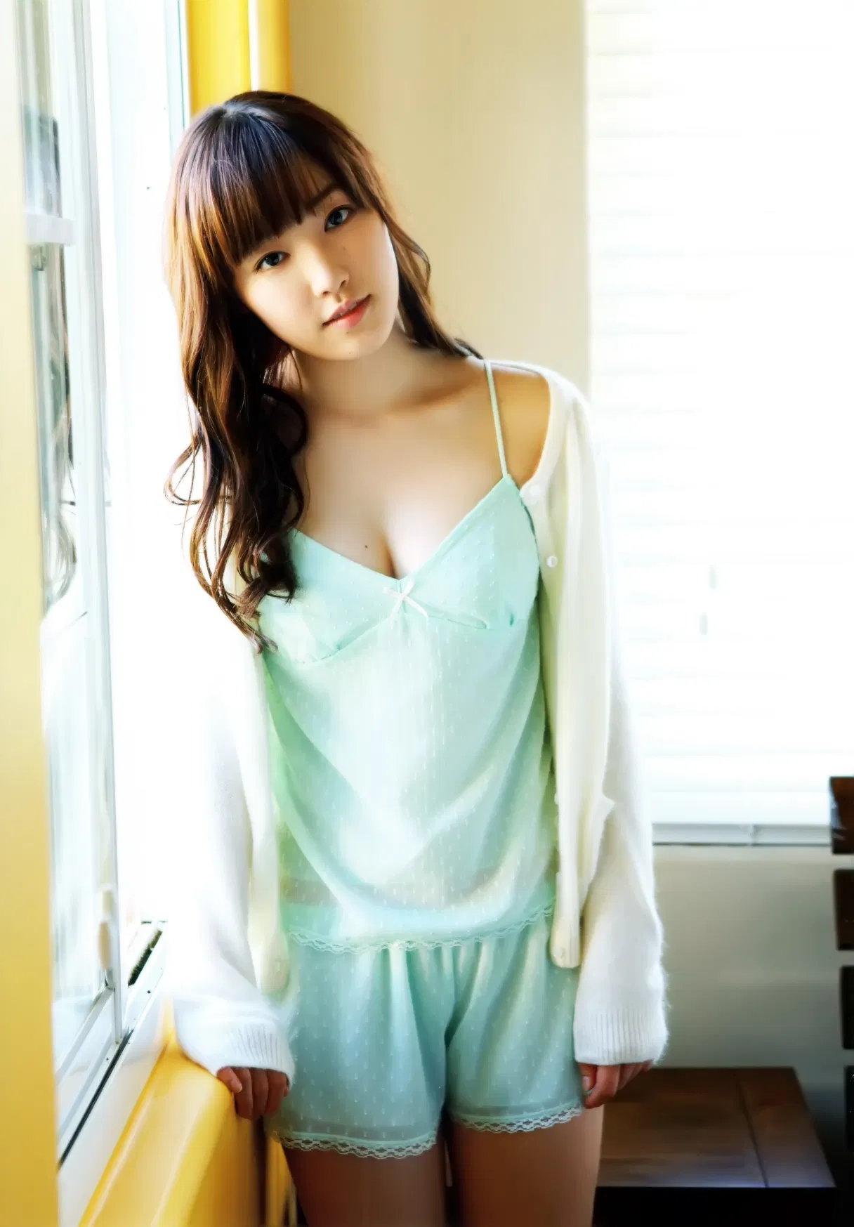 2013.05.15 モーニング娘。 譜久村聖 ファースト写真集 MIZUKI (Photobook+DVD付き)