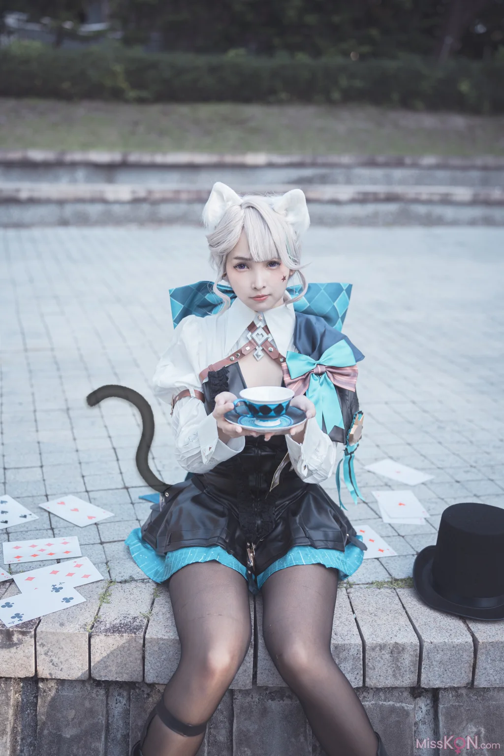 Coser@慕慕Momo_ 原神 Genshin 琳妮特的色情魔術 室外