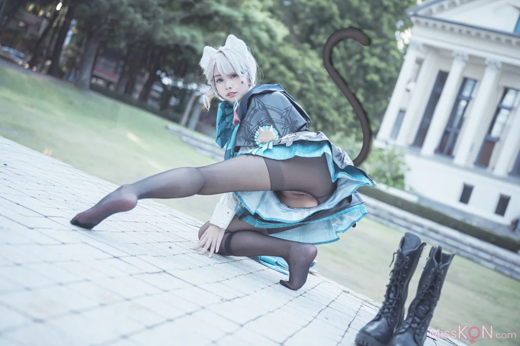 Coser@慕慕Momo_ 原神 Genshin 琳妮特的色情魔術 室外