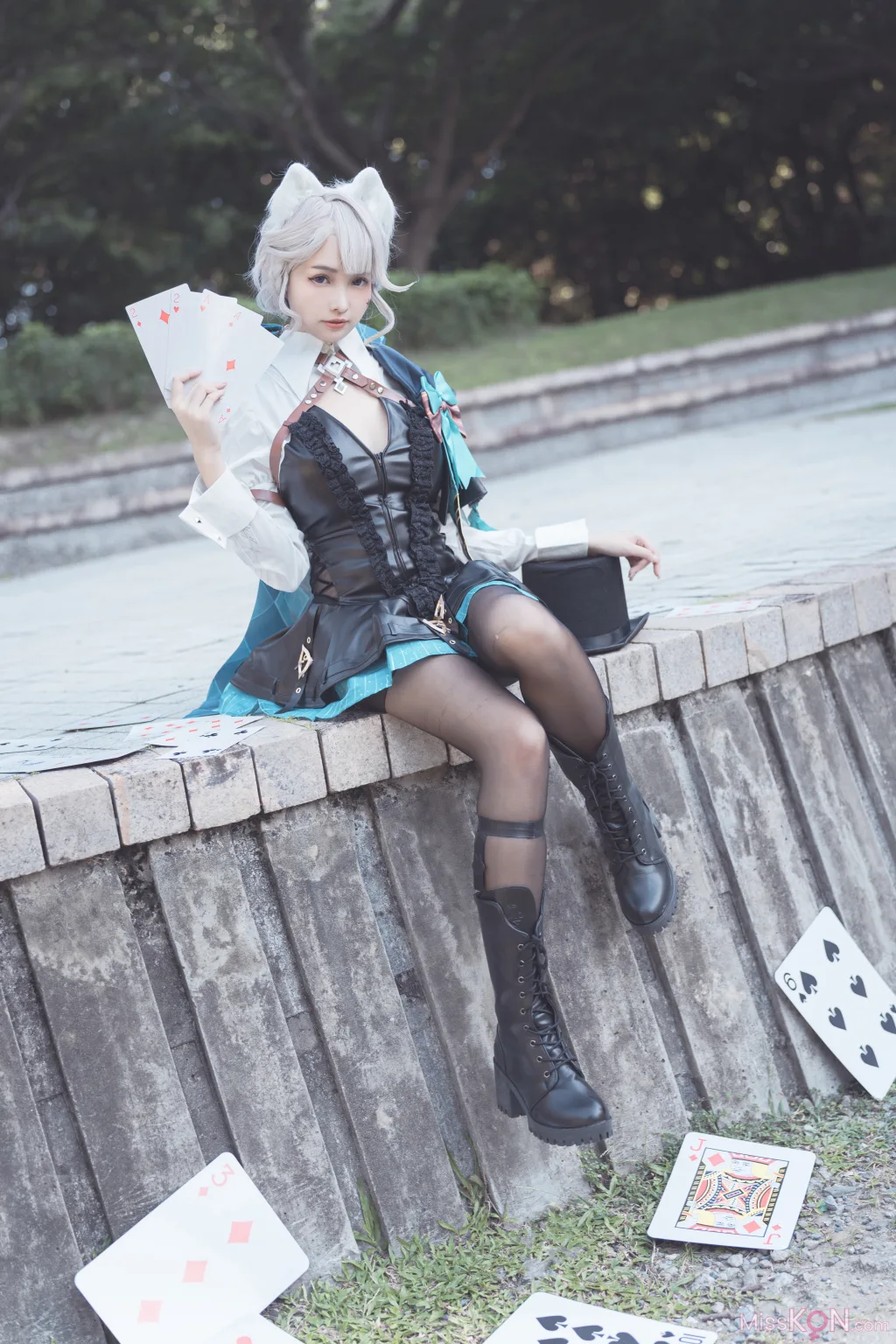 Coser@慕慕Momo_ 原神 Genshin 琳妮特的色情魔術 室外