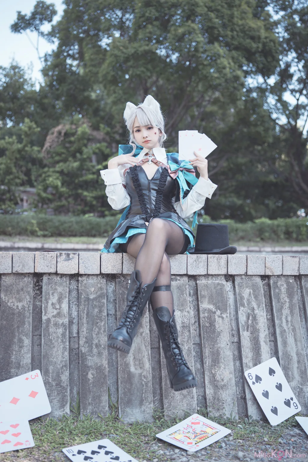 Coser@慕慕Momo_ 原神 Genshin 琳妮特的色情魔術 室外