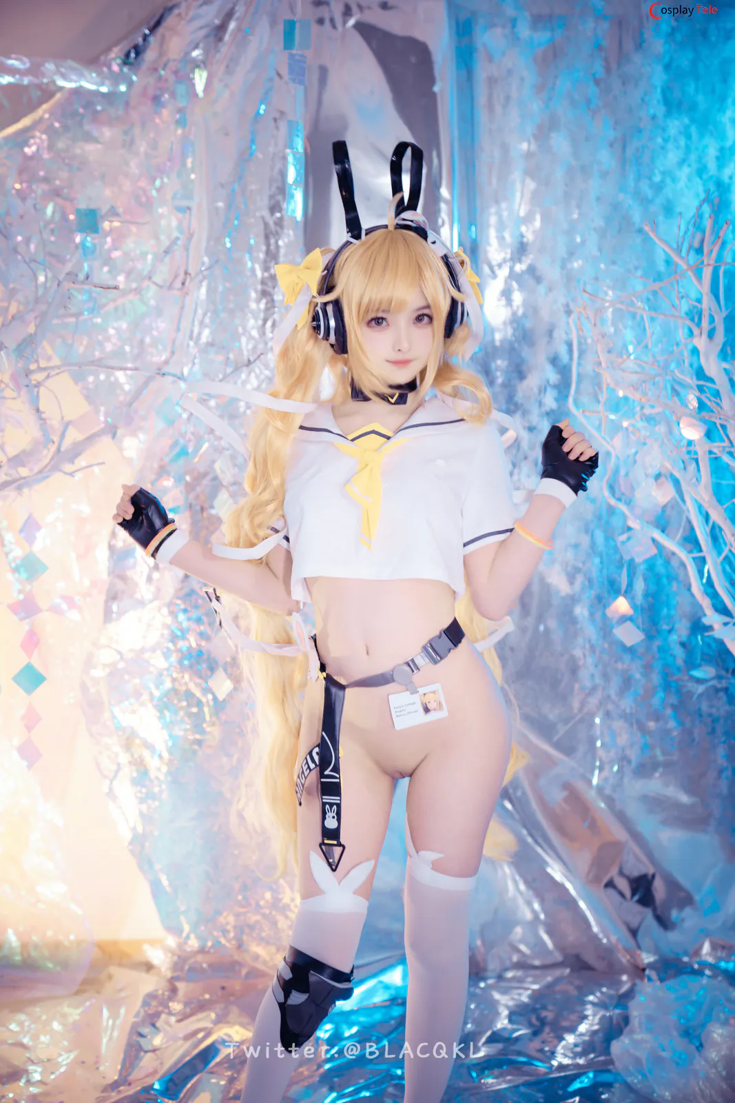 Blacqkl (白莉爱吃巧克力) cosplay Angela – King of Glory