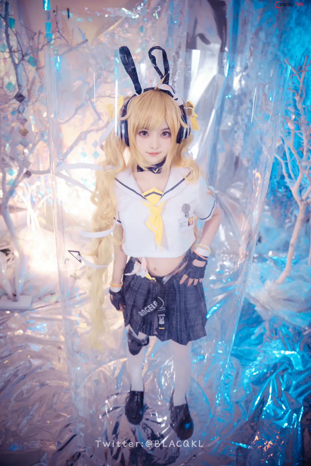 Blacqkl (白莉爱吃巧克力) cosplay Angela – King of Glory