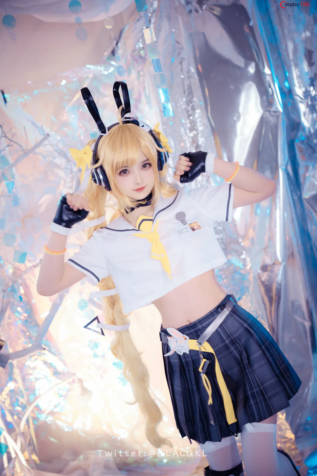 Blacqkl (白莉爱吃巧克力) cosplay Angela – King of Glory