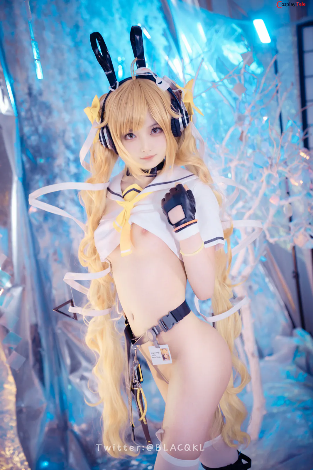 Blacqkl (白莉爱吃巧克力) cosplay Angela – King of Glory