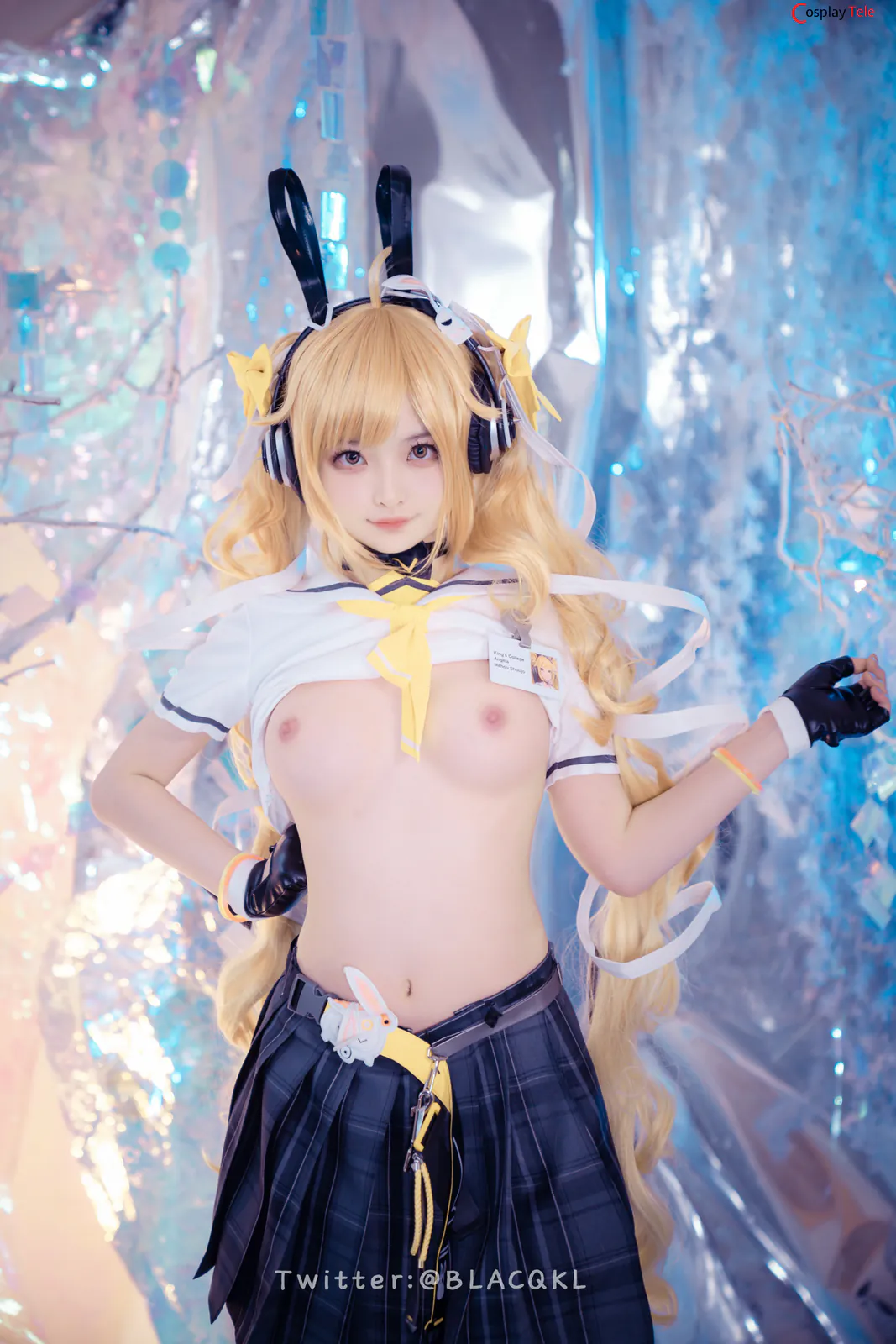 Blacqkl (白莉爱吃巧克力) cosplay Angela – King of Glory