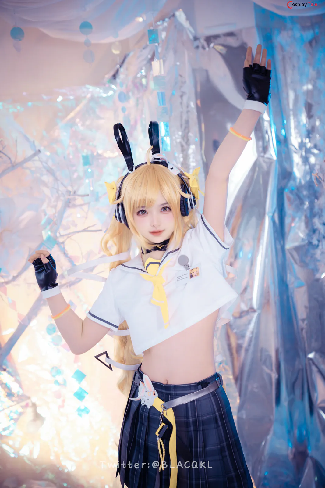 Blacqkl (白莉爱吃巧克力) cosplay Angela – King of Glory
