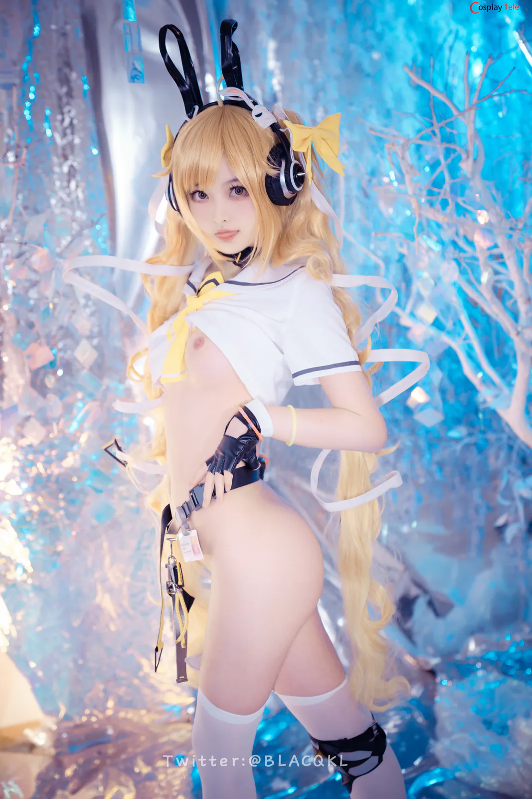 Blacqkl (白莉爱吃巧克力) cosplay Angela – King of Glory