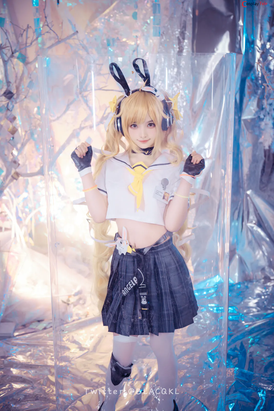 Blacqkl (白莉爱吃巧克力) cosplay Angela – King of Glory